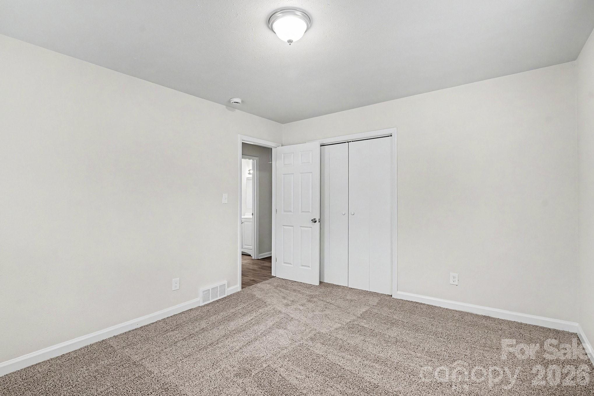 3431 Shamrock Drive — Charlotte