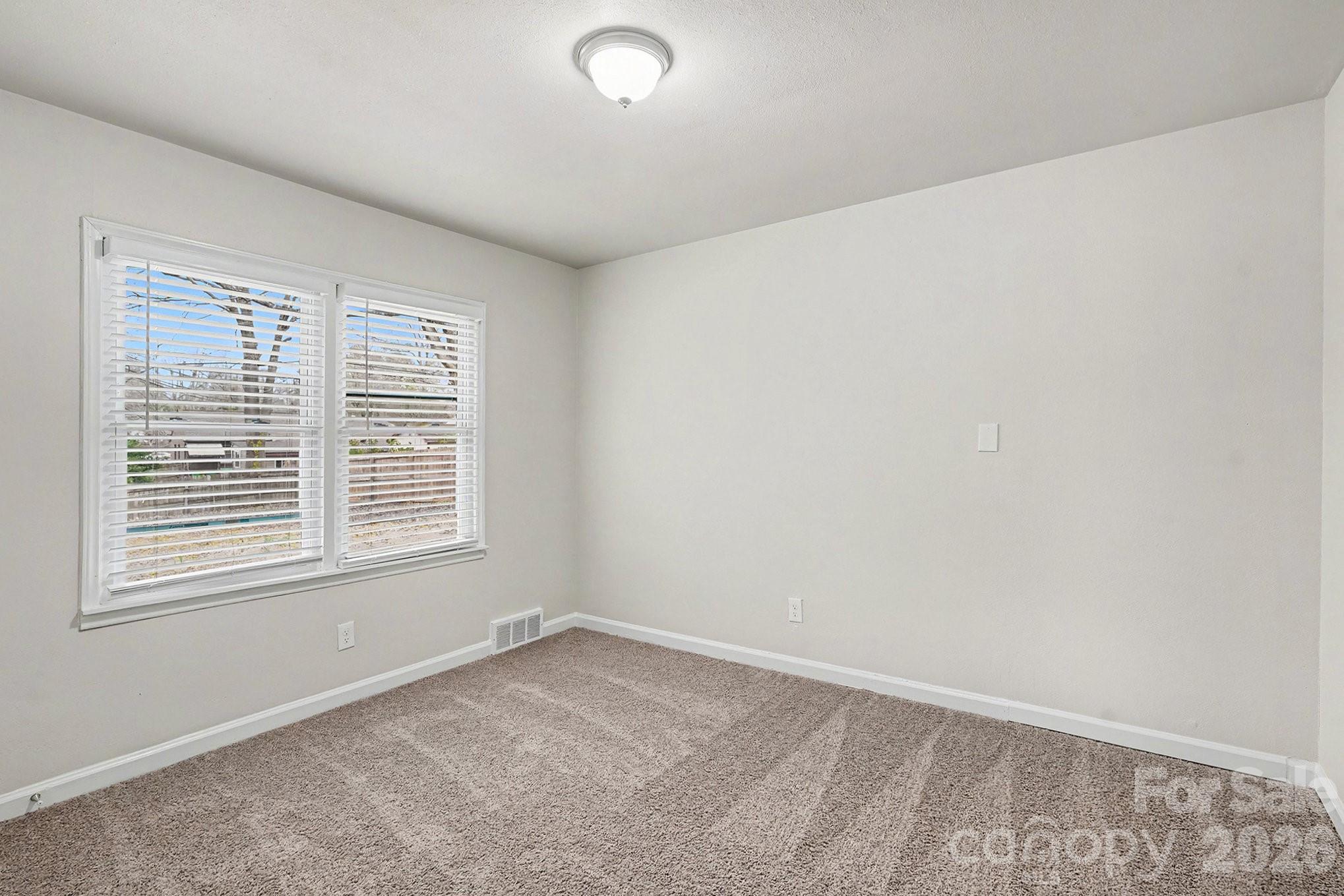 3431 Shamrock Drive — Charlotte