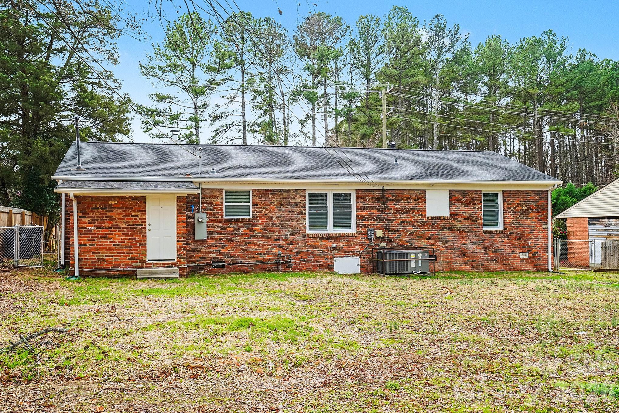 3431 Shamrock Drive — Charlotte