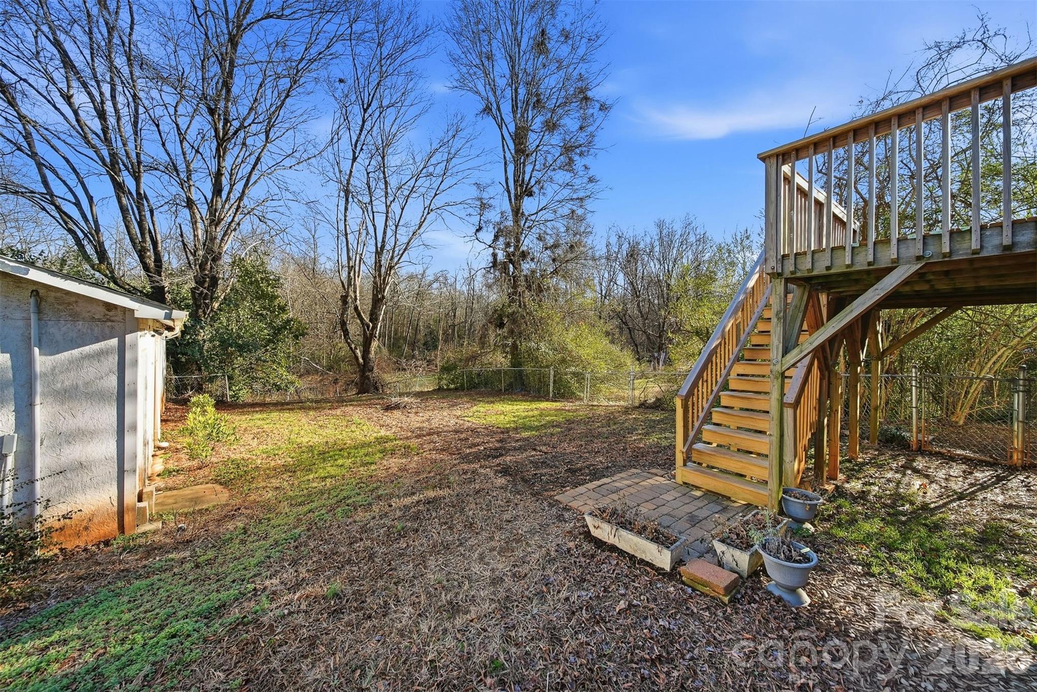 2036 4th Street NE — Hickory