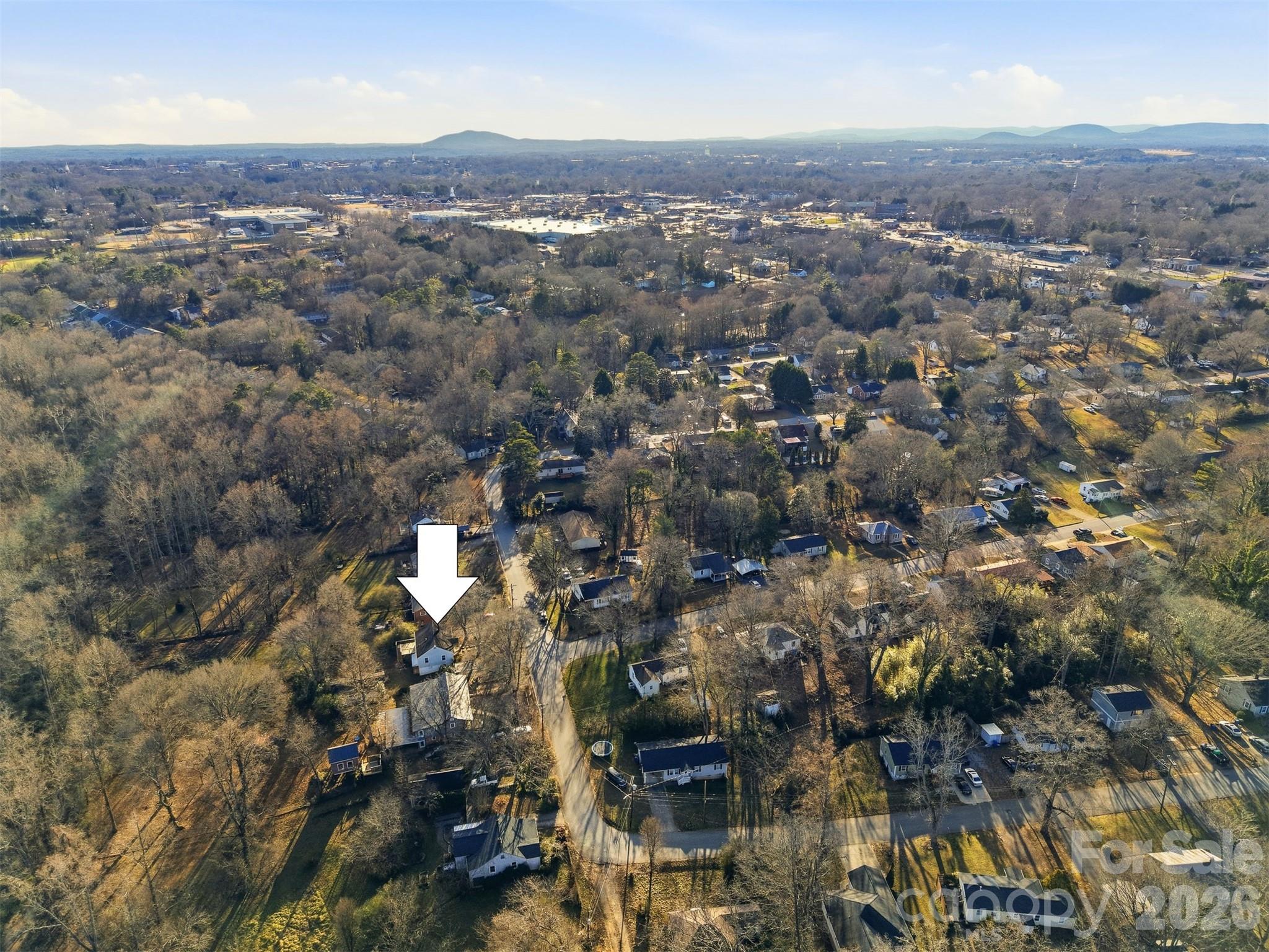 2036 4th Street NE — Hickory