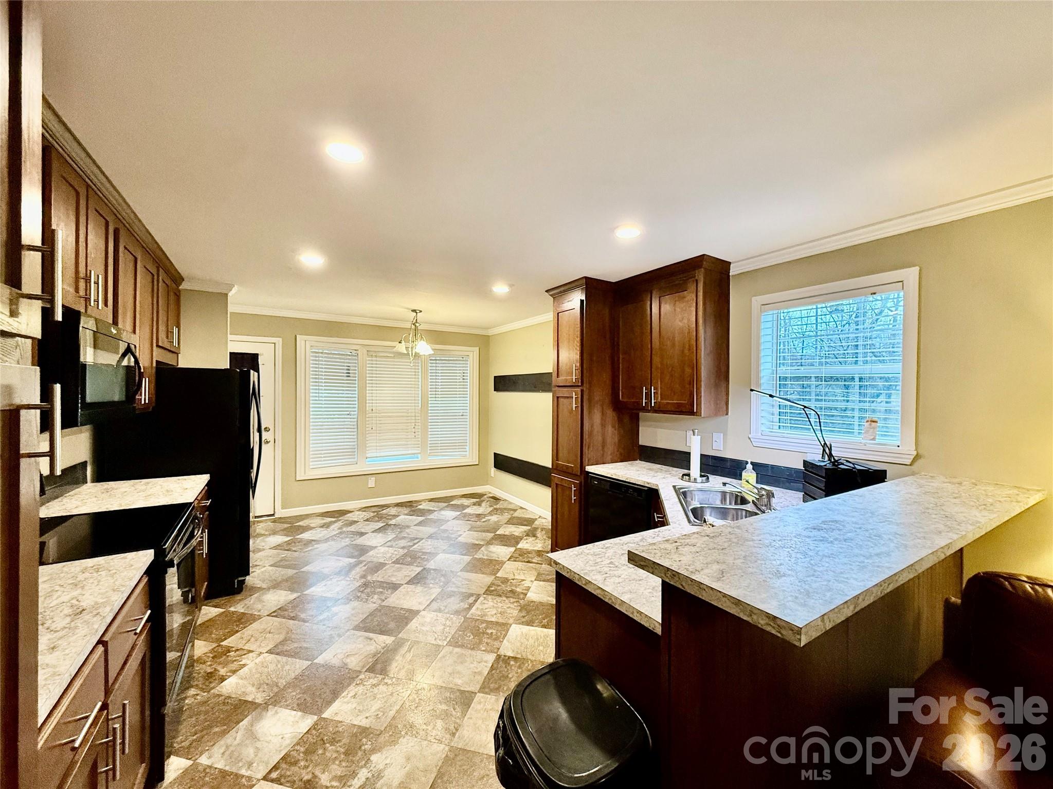 11 Pisgah View Road — Asheville