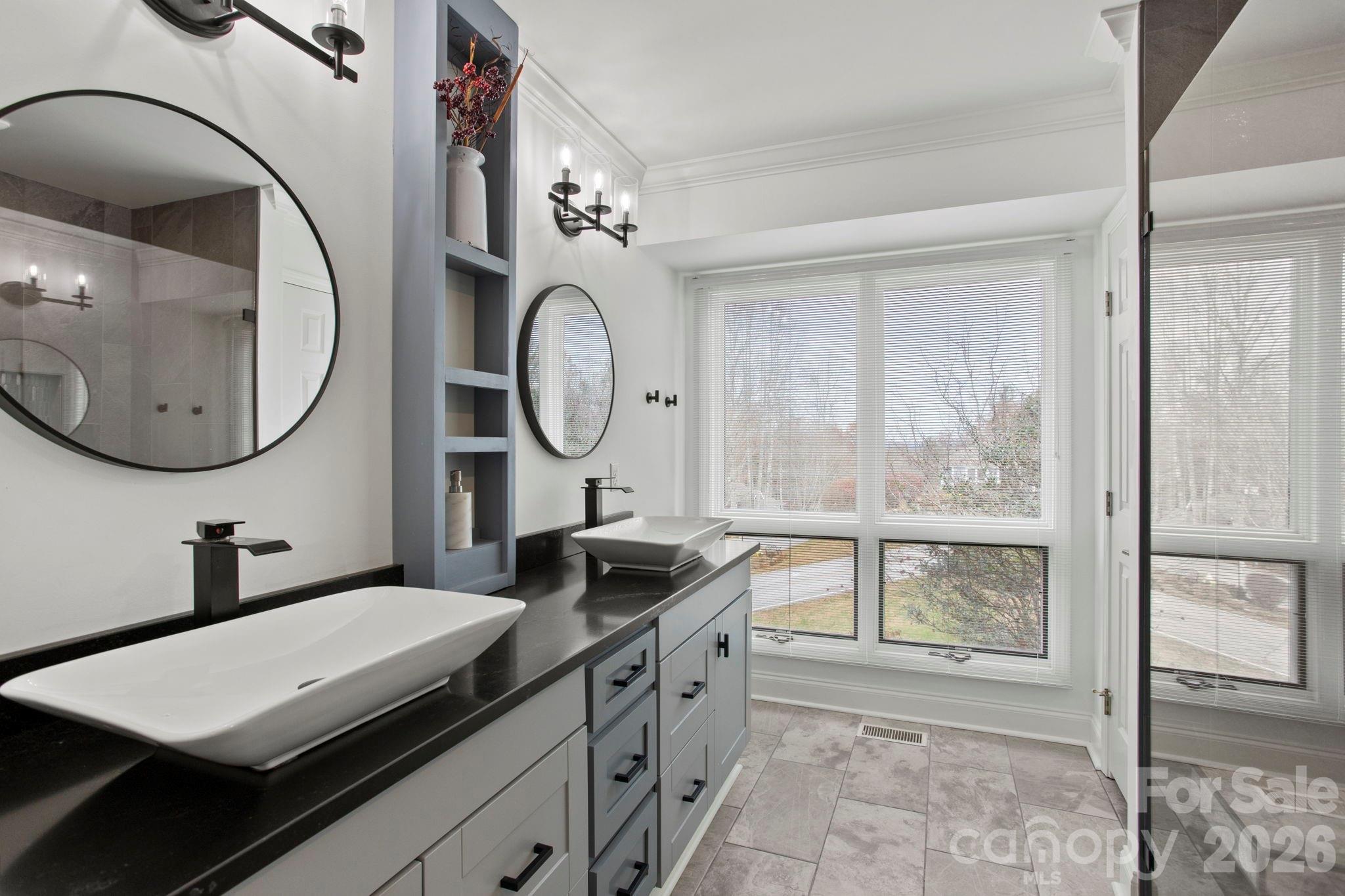 122 Broadmoor Drive — Flat Rock