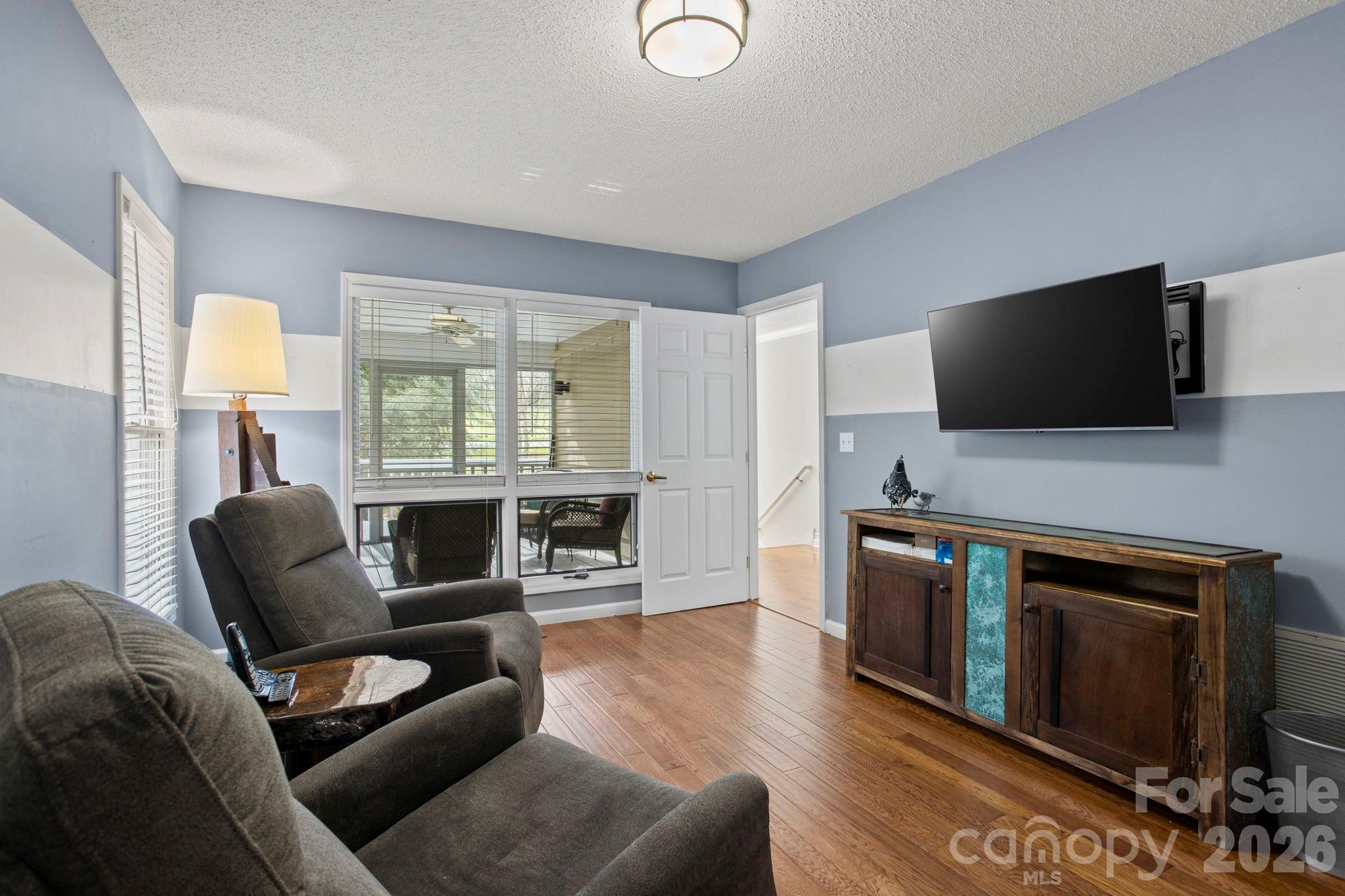 122 Broadmoor Drive — Flat Rock