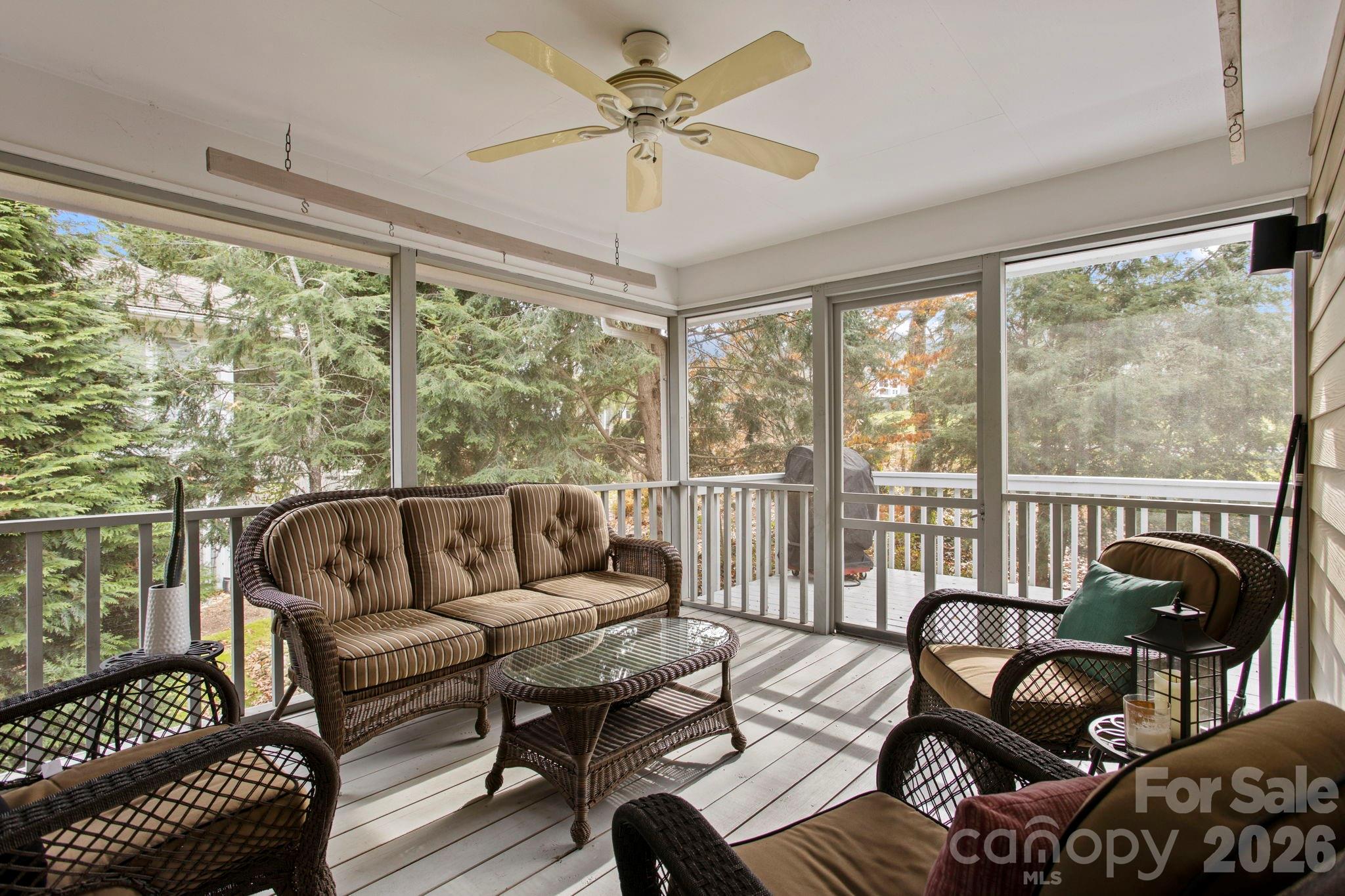 122 Broadmoor Drive — Flat Rock