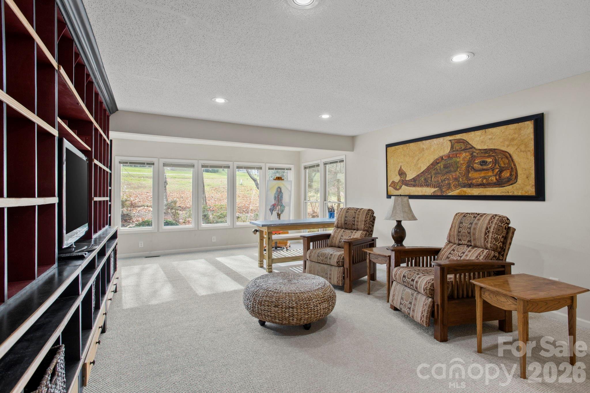 122 Broadmoor Drive — Flat Rock