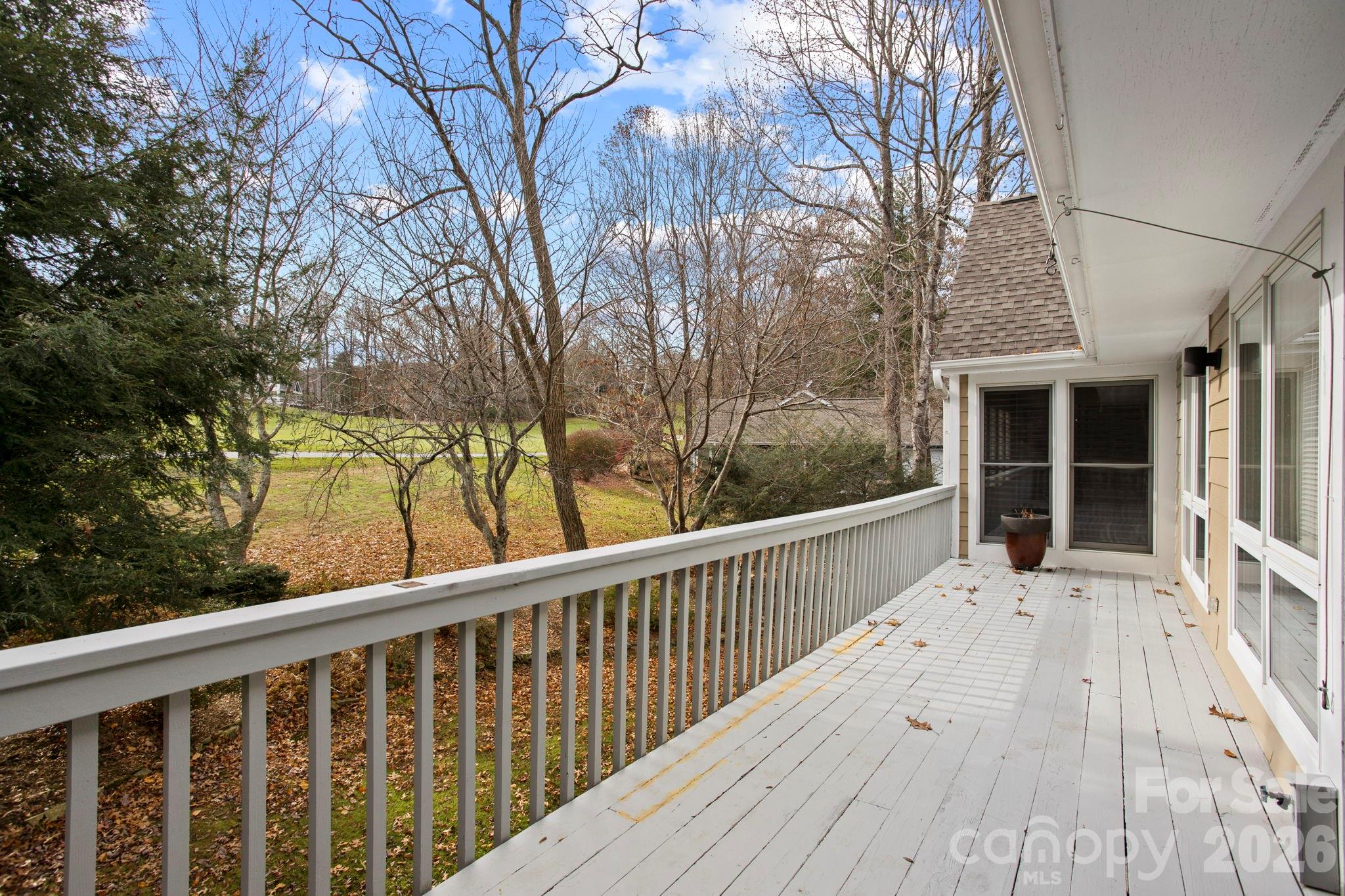 122 Broadmoor Drive — Flat Rock