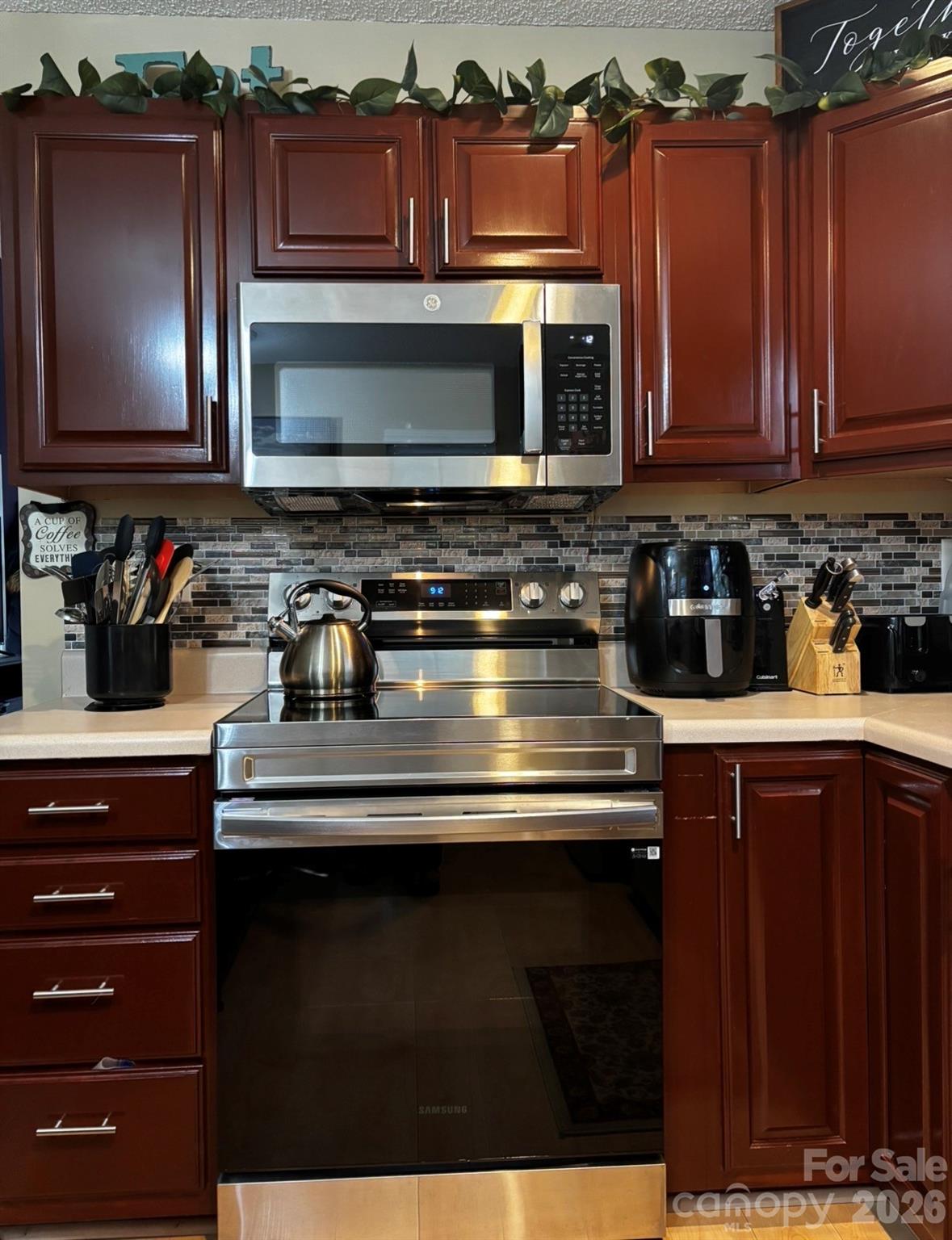 8376 Rudolph Road — Charlotte
