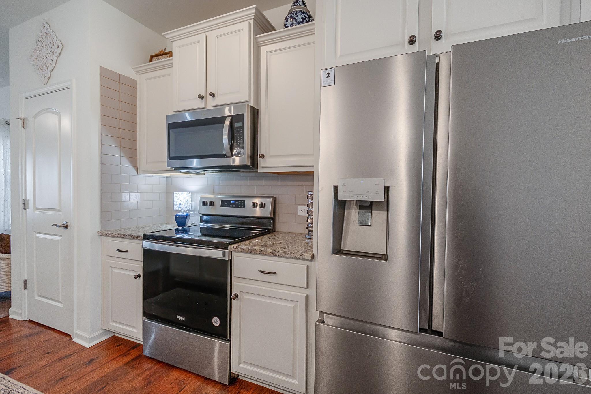 40154 Crooked Stick Drive — Lancaster