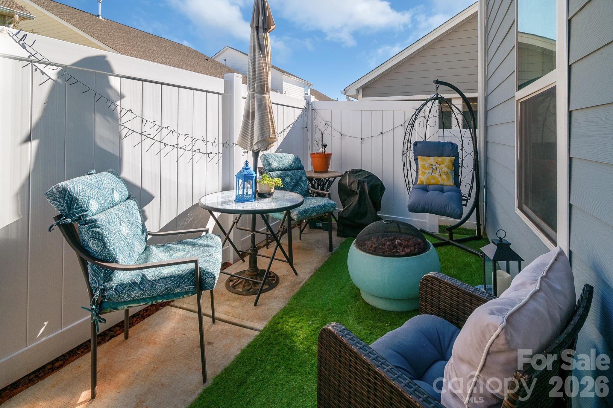 40154 Crooked Stick Drive — Lancaster