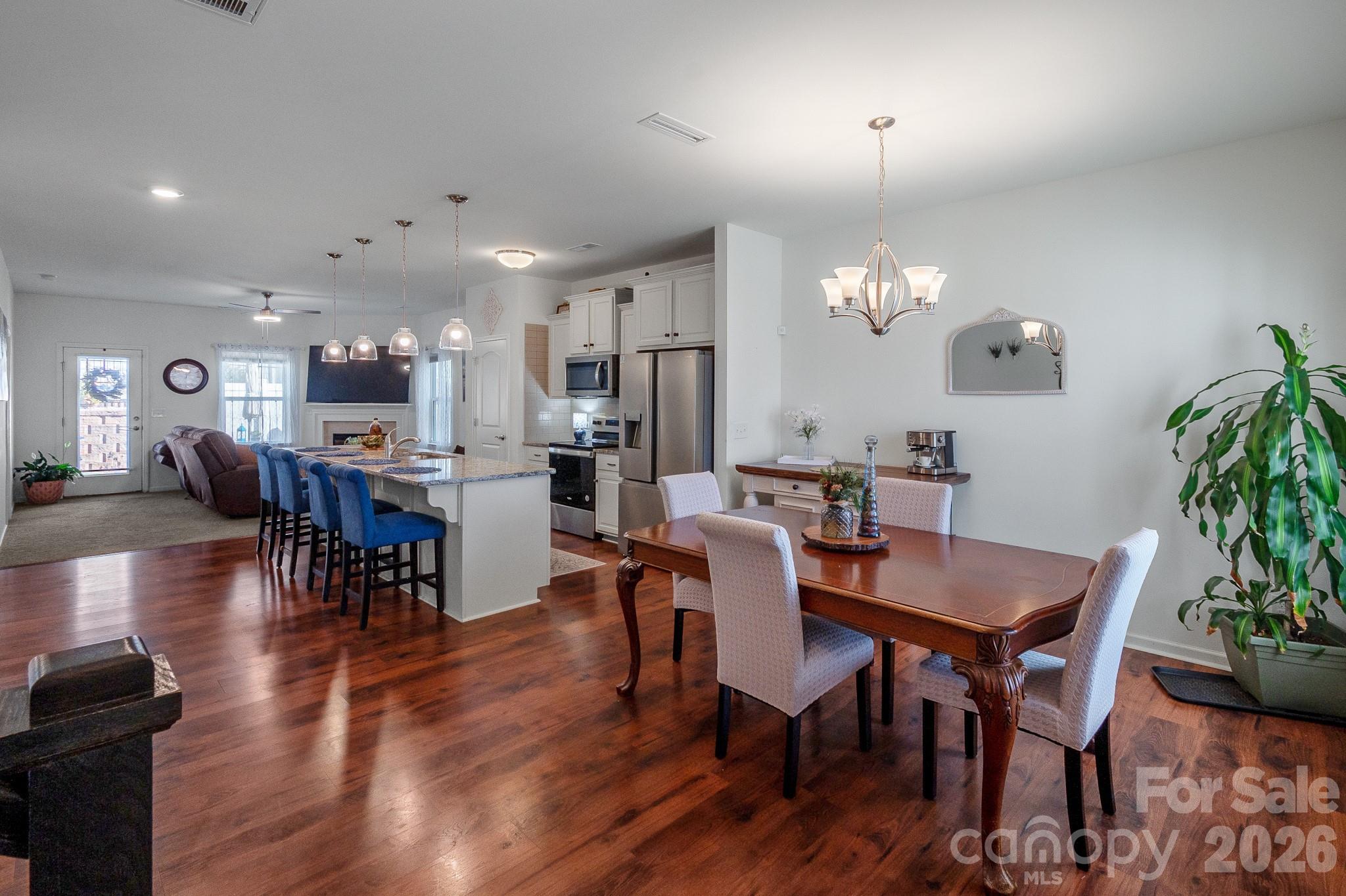 40154 Crooked Stick Drive — Lancaster