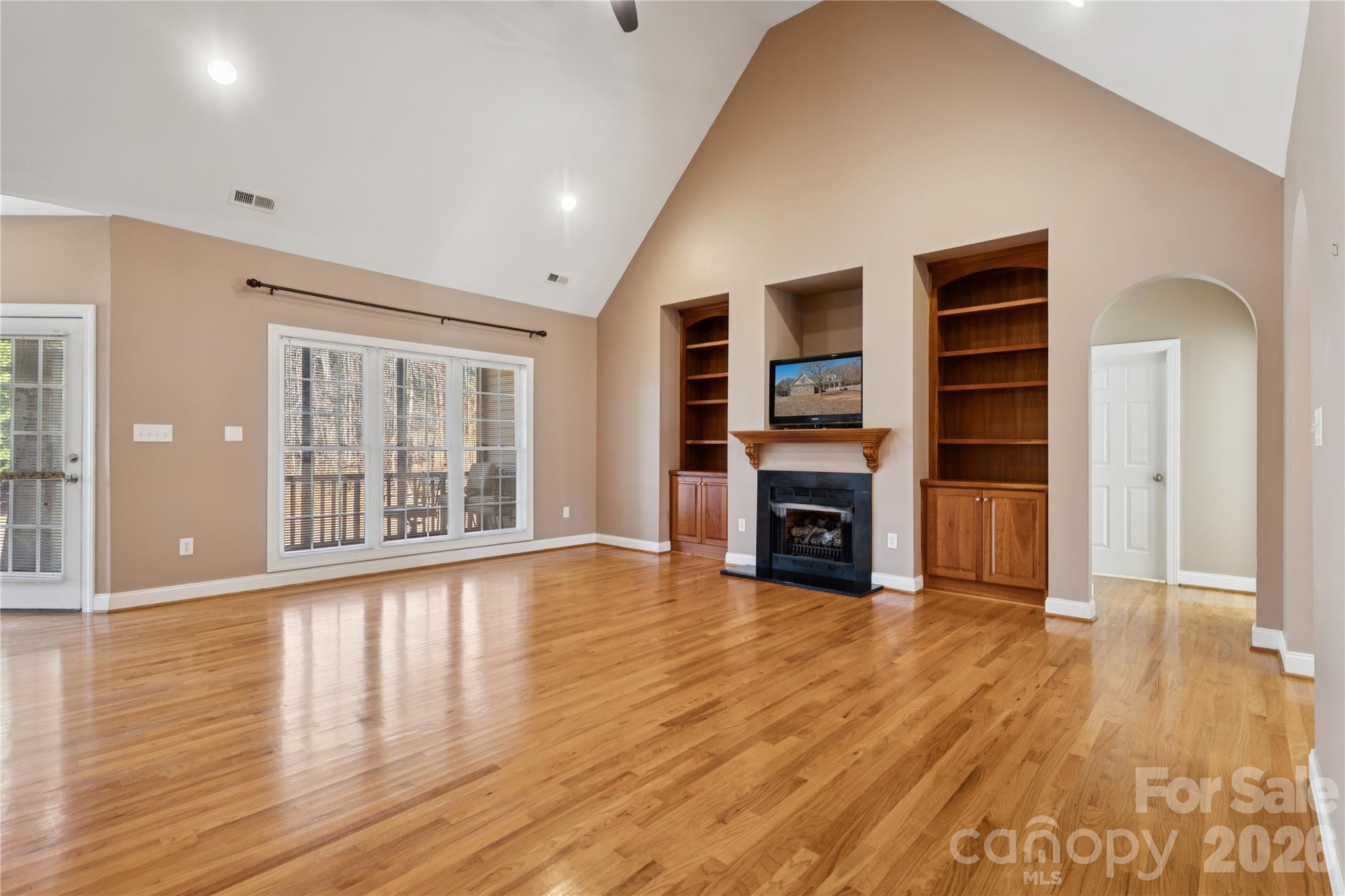 1308 Kerrington Way — Clover