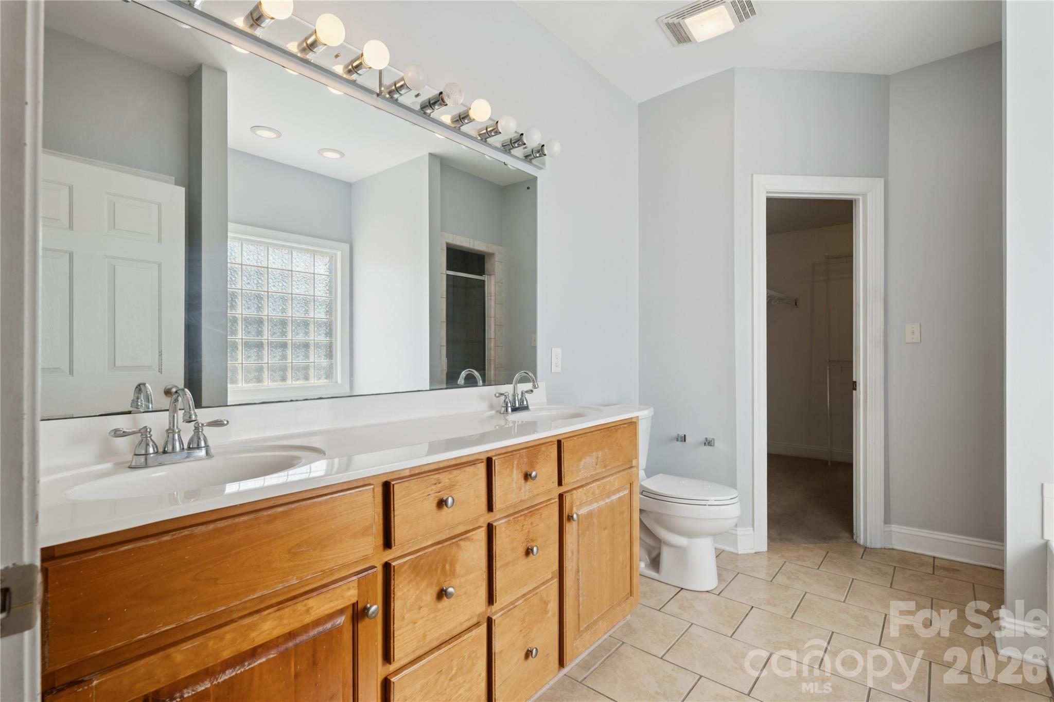 1308 Kerrington Way — Clover