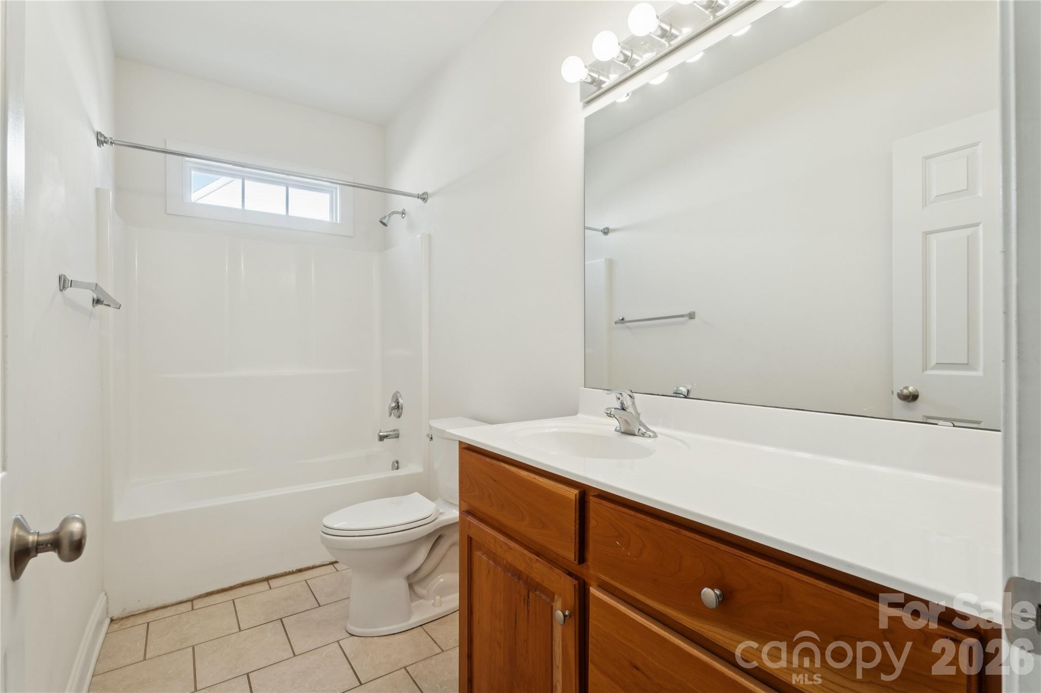 1308 Kerrington Way — Clover