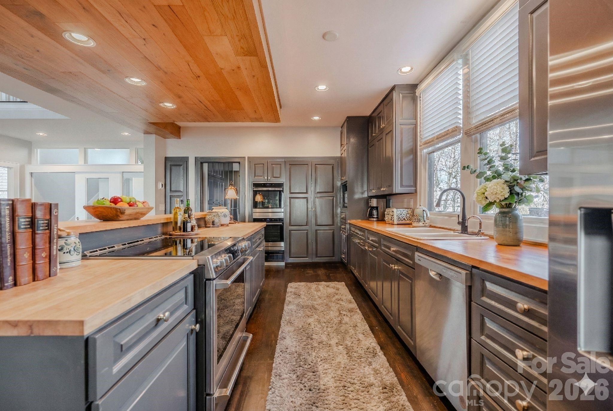 42 Wild Magnolia Way — Zirconia