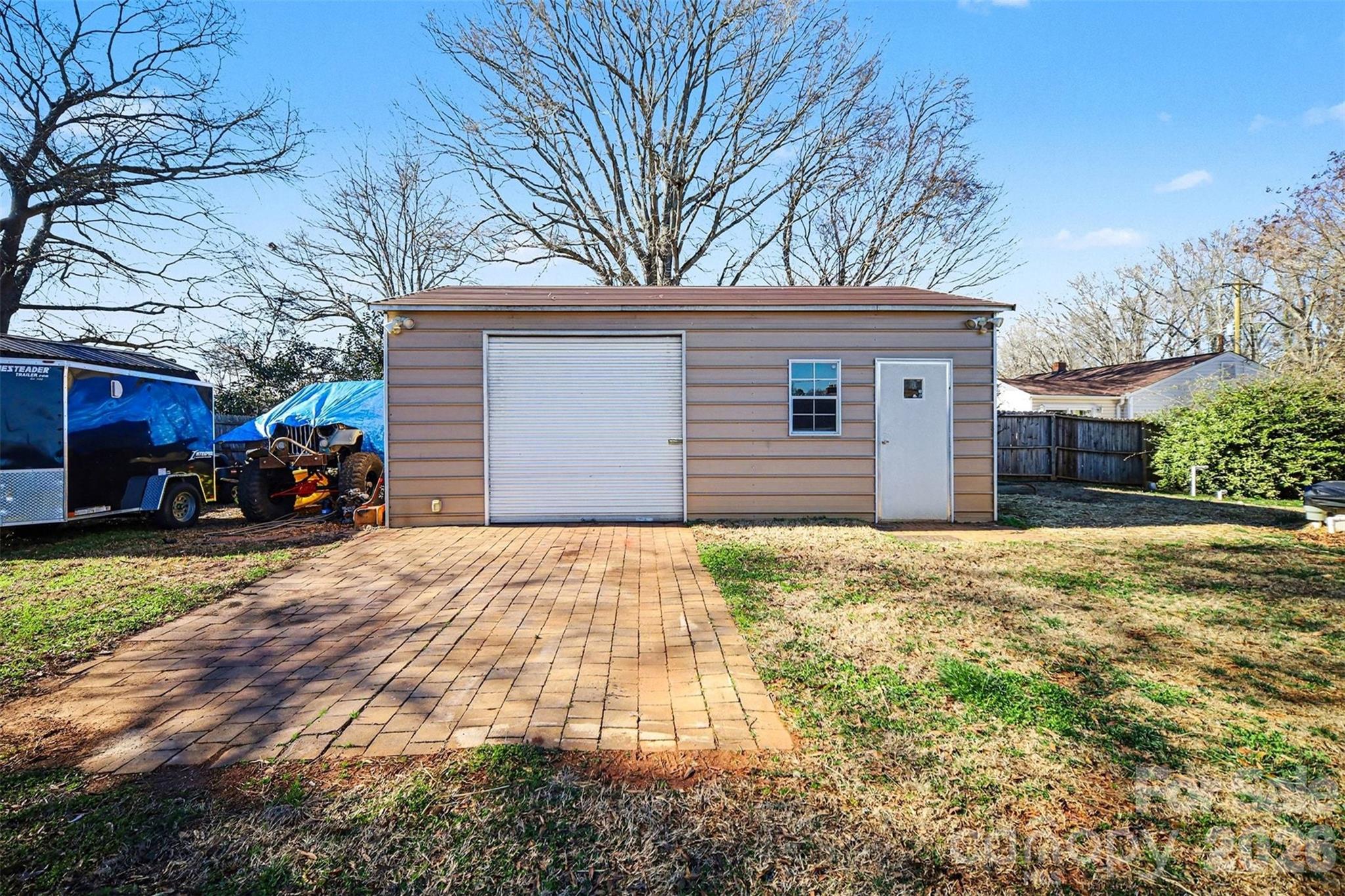 410 E Indiana Avenue — Bessemer City