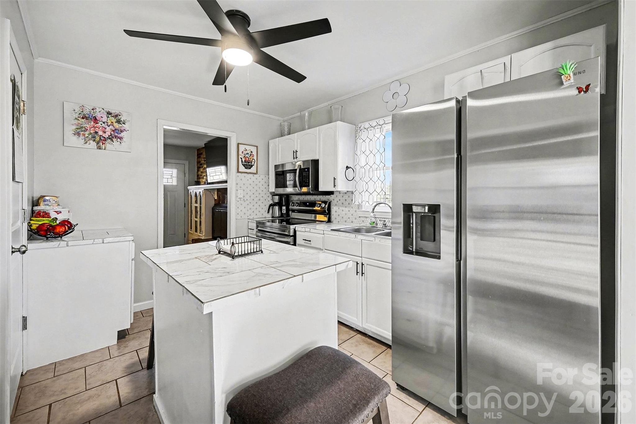 410 E Indiana Avenue — Bessemer City