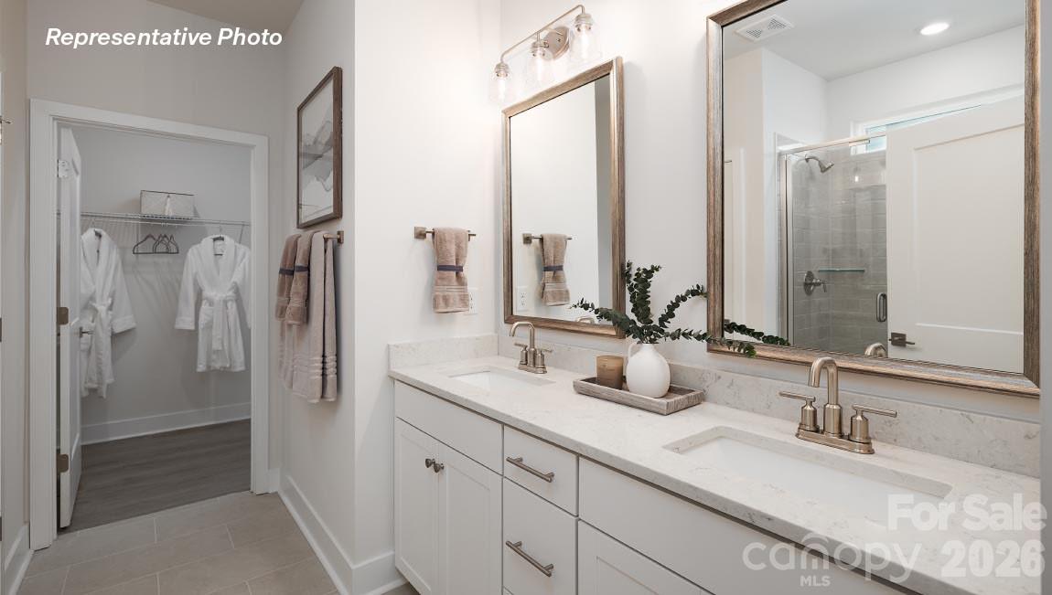 3233 Oberon Street — York
