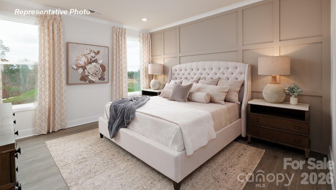 3233 Oberon Street — York