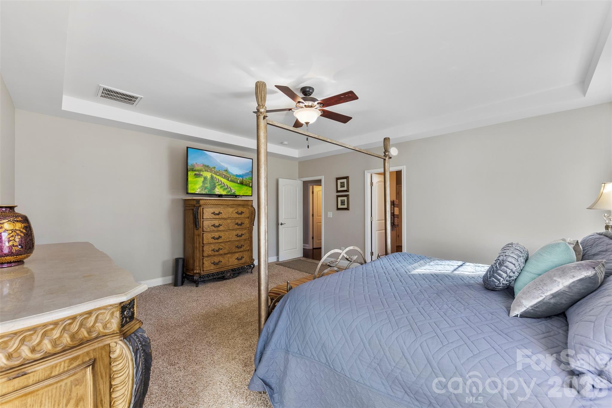 2720 Lakefront Drive — Belmont
