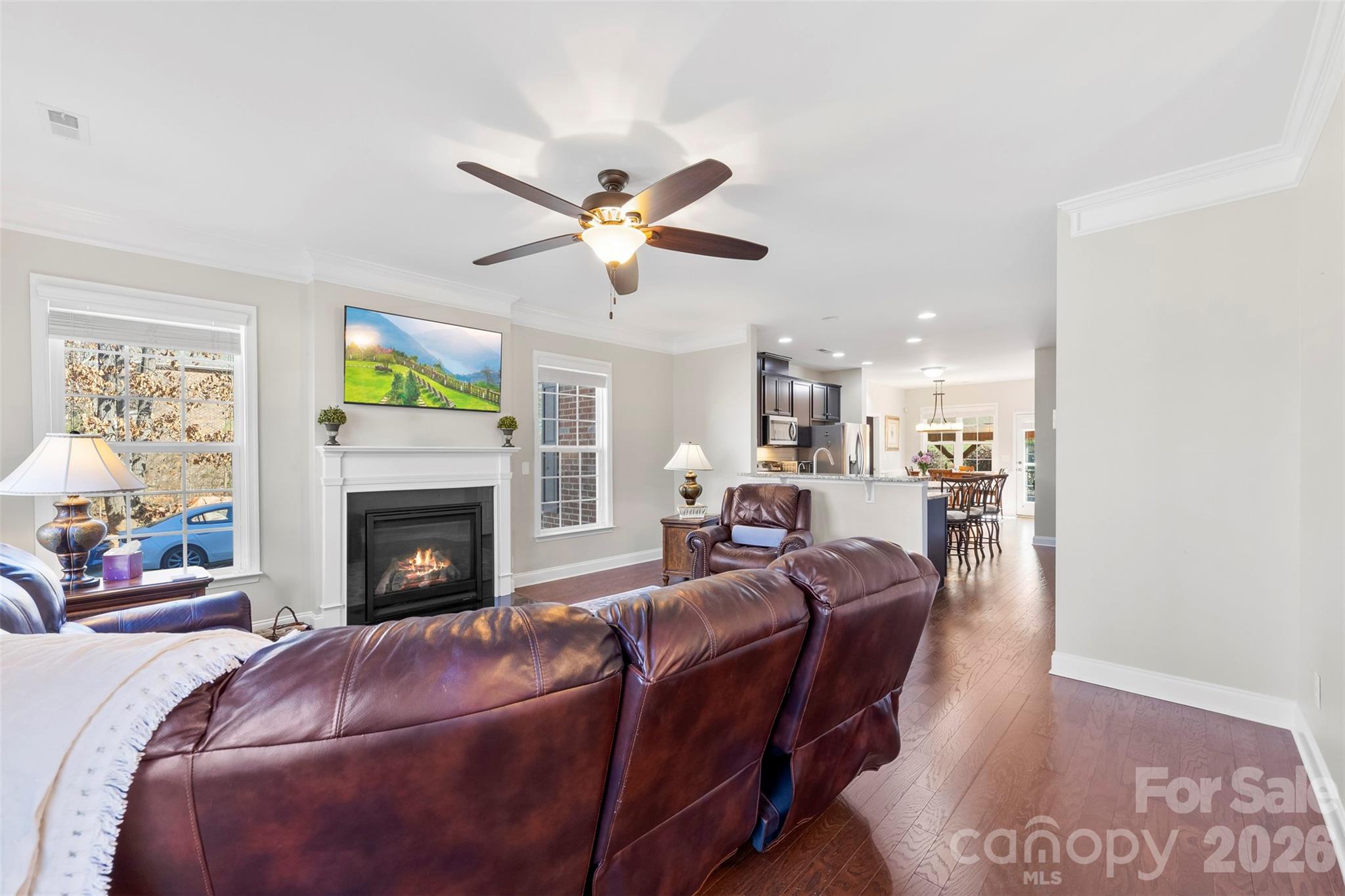 2720 Lakefront Drive — Belmont