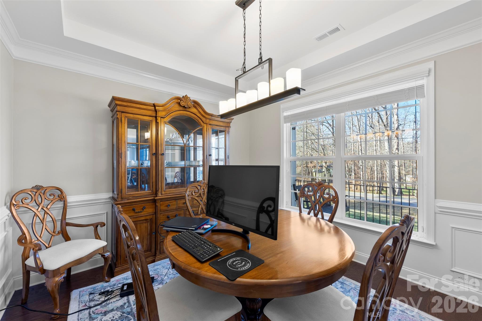 2720 Lakefront Drive — Belmont