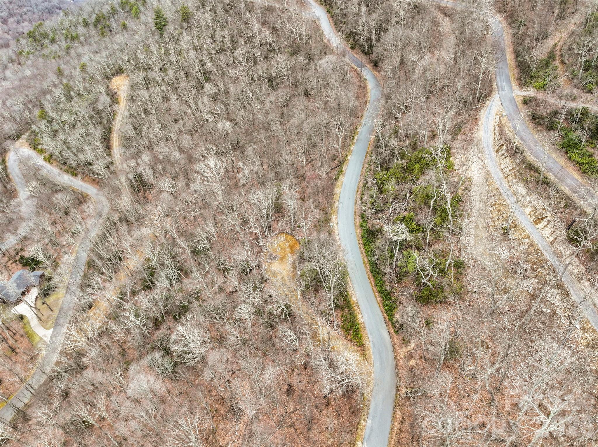 1480 Odalu Trail — Maggie Valley