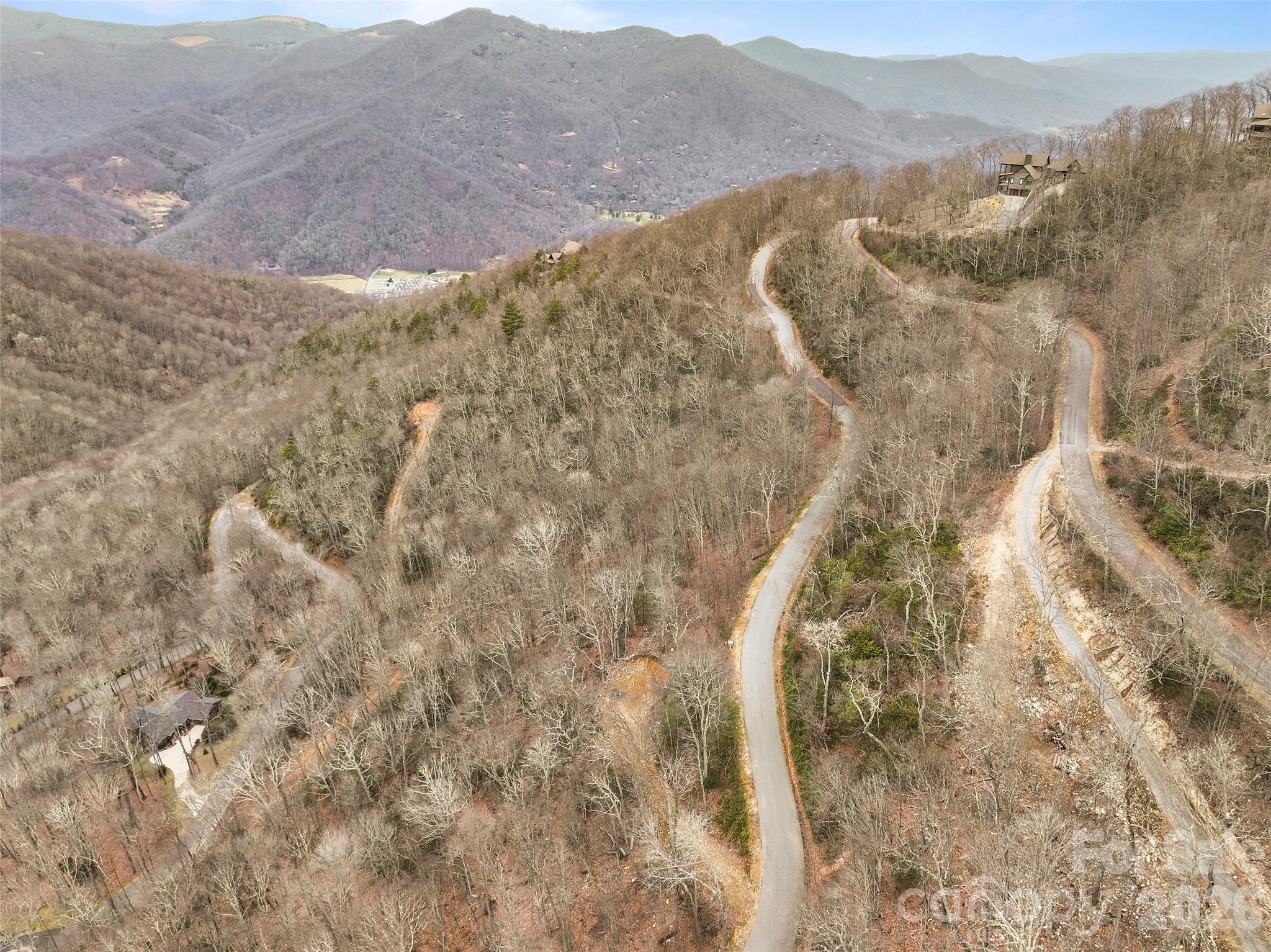 1480 Odalu Trail — Maggie Valley