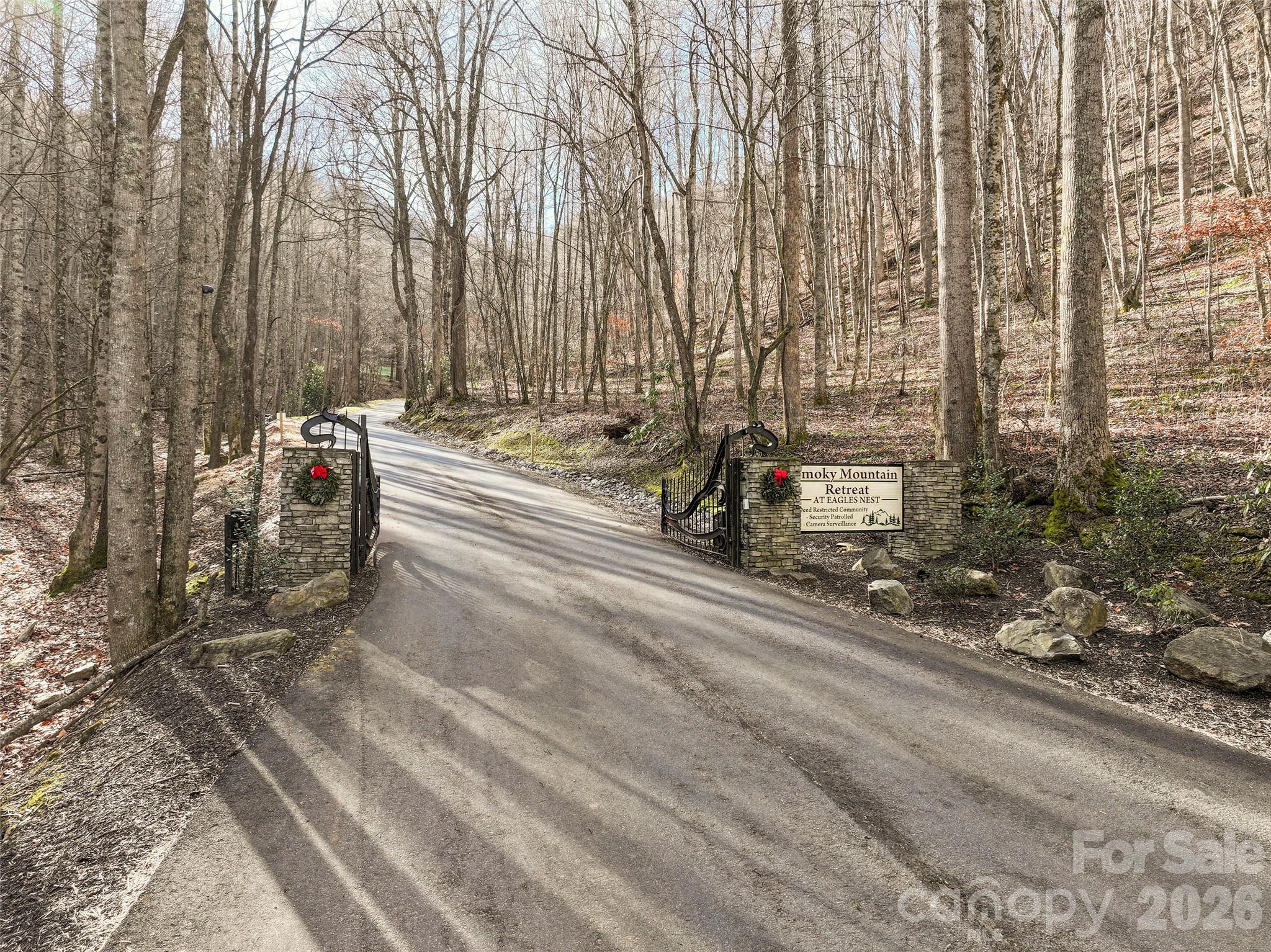 1480 Odalu Trail — Maggie Valley