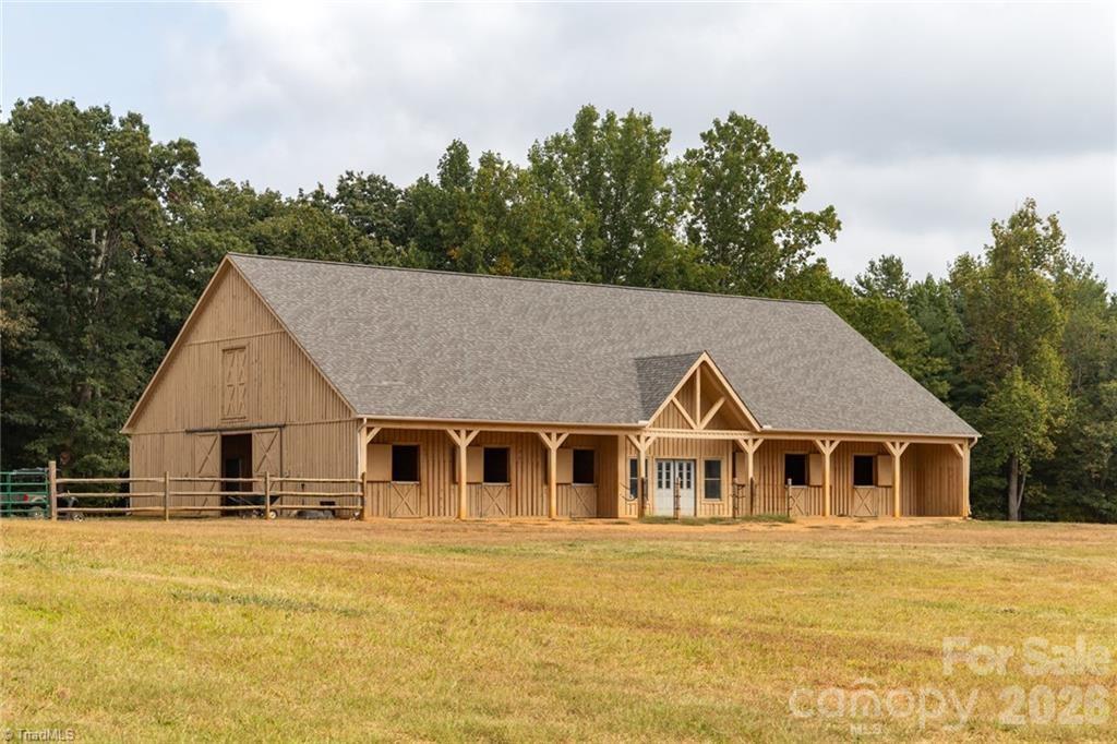 204 Violet Ridge — Lowgap