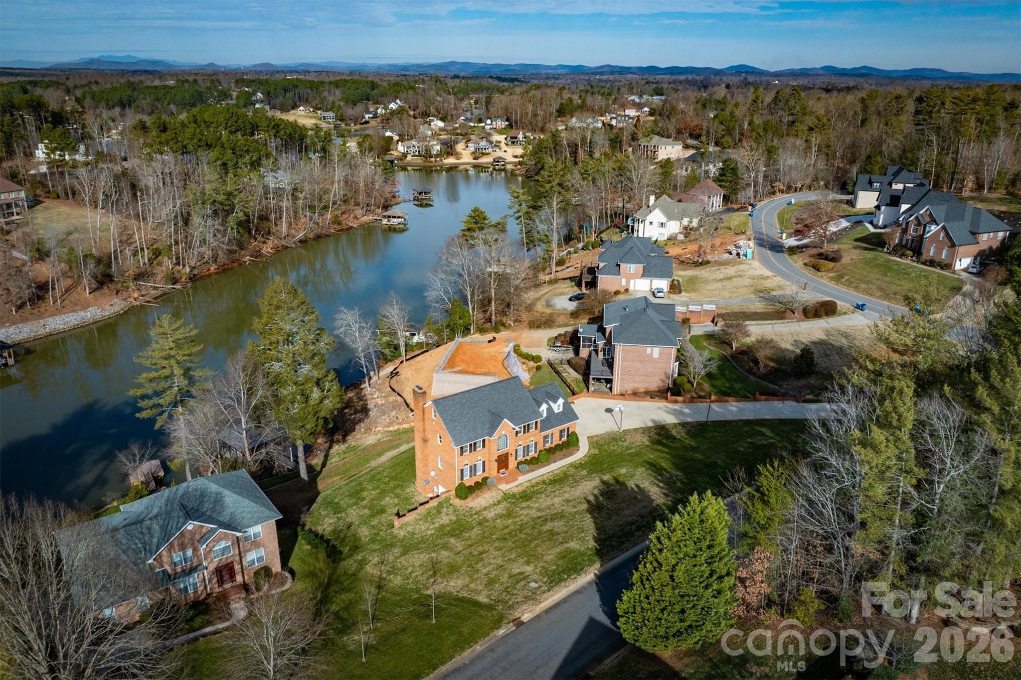 46 Mariners Point Lane — Hickory