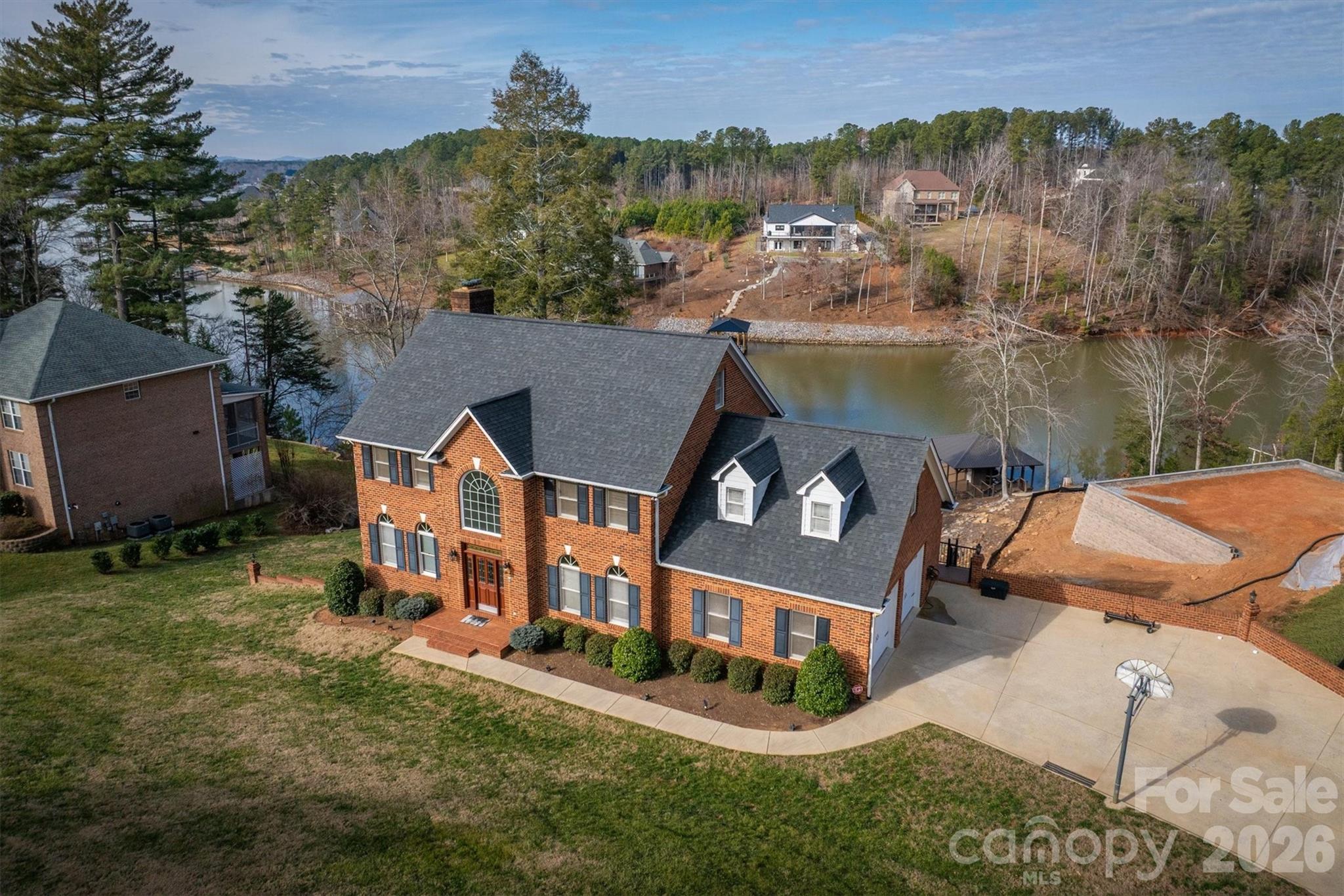 46 Mariners Point Lane — Hickory