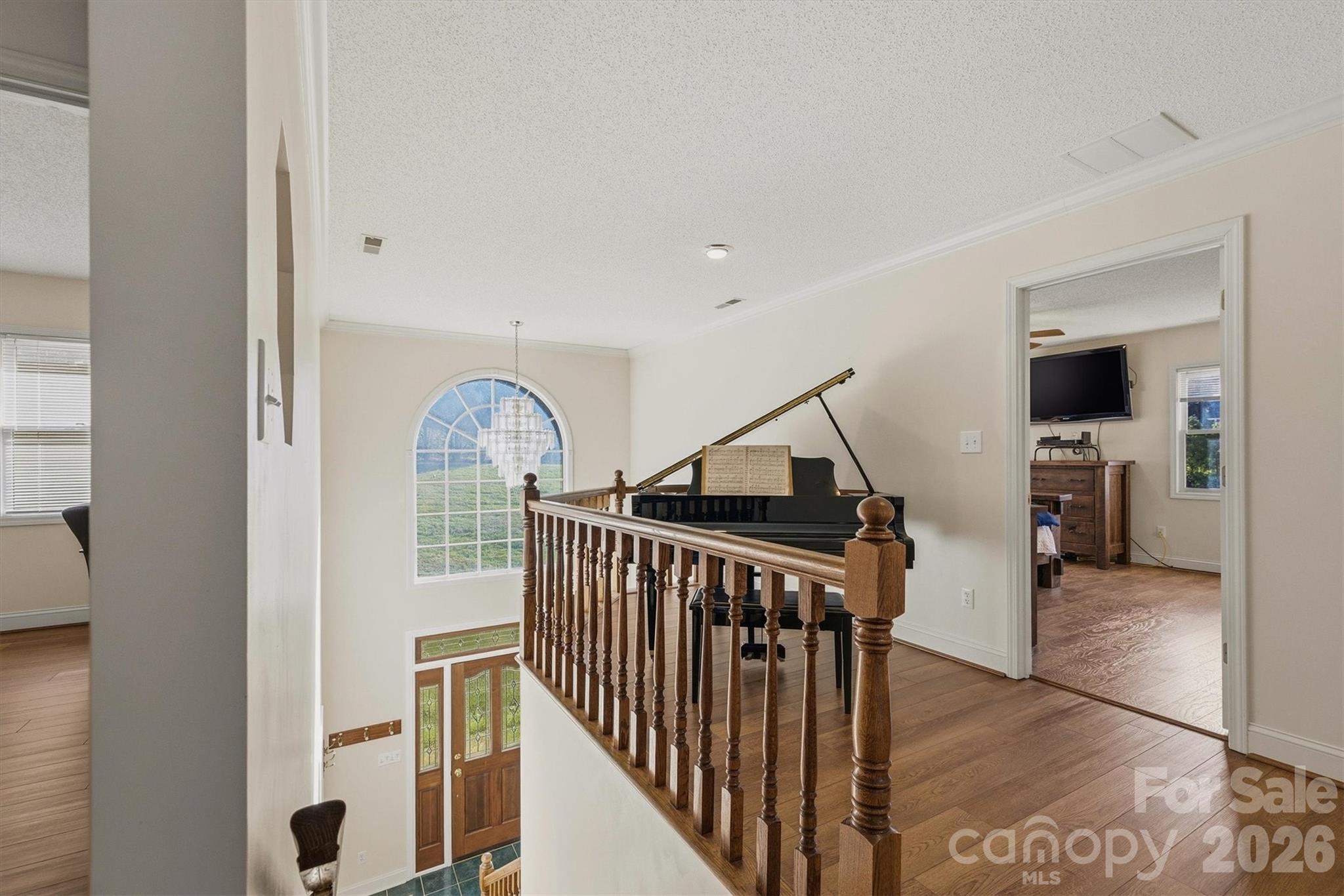 46 Mariners Point Lane — Hickory