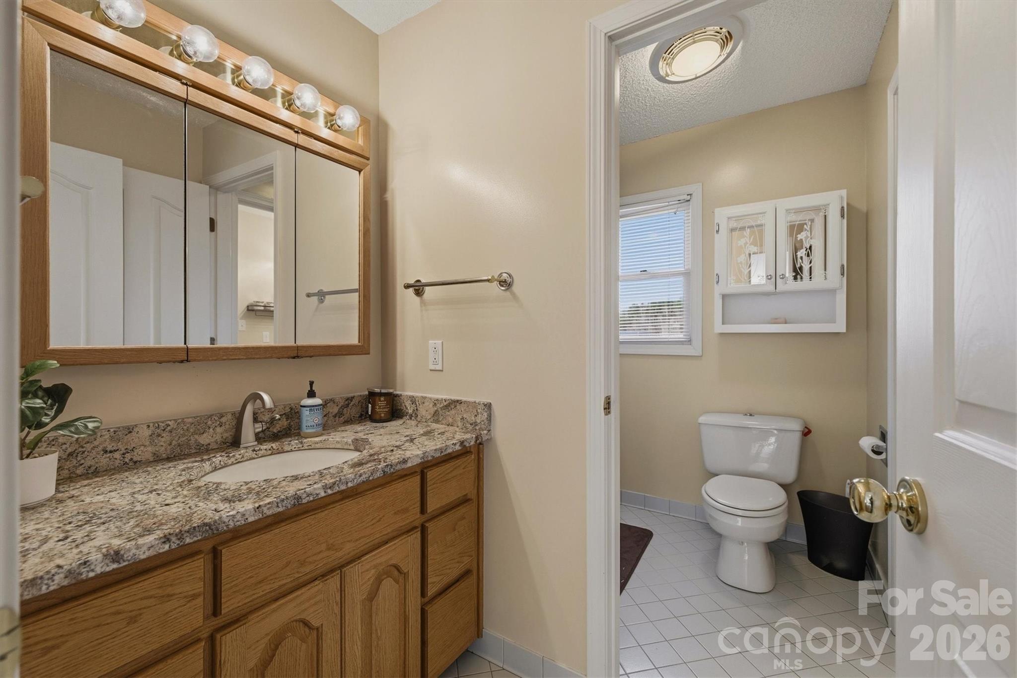 46 Mariners Point Lane — Hickory