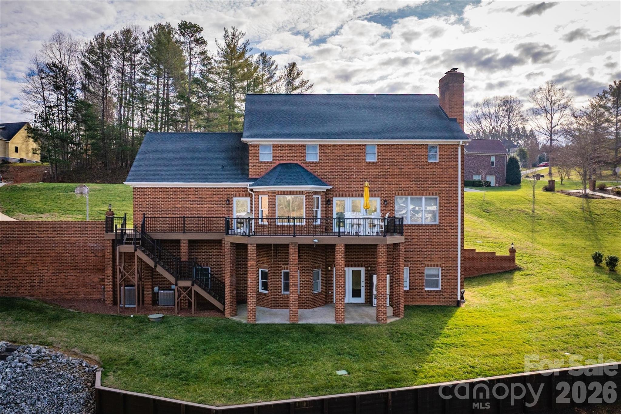 46 Mariners Point Lane — Hickory