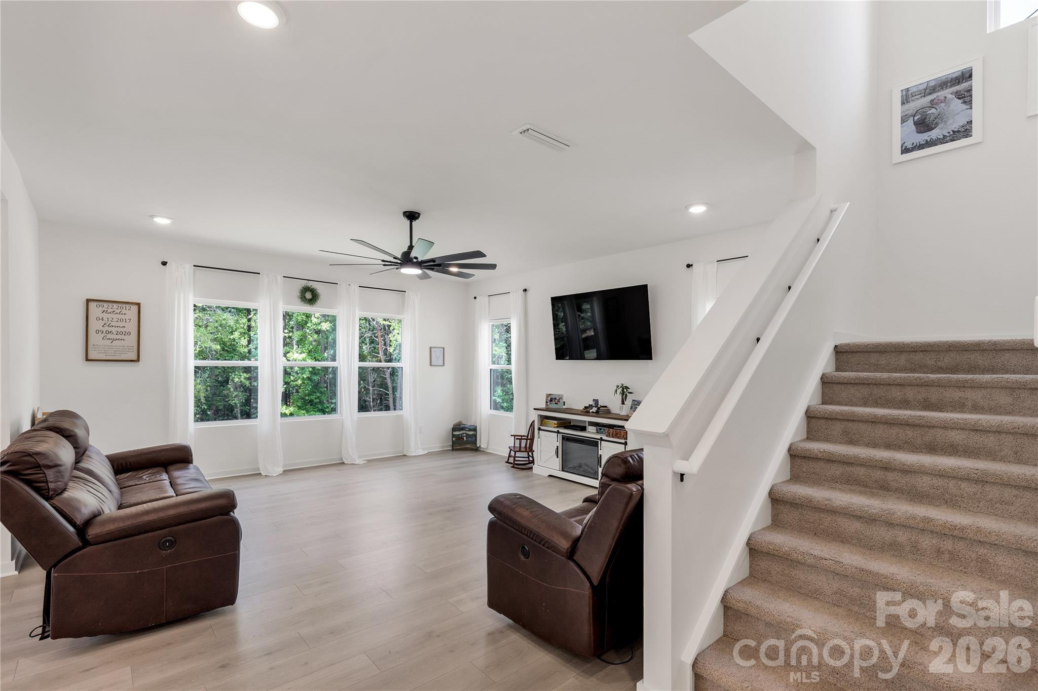 11117 Argosy Drive — Lancaster