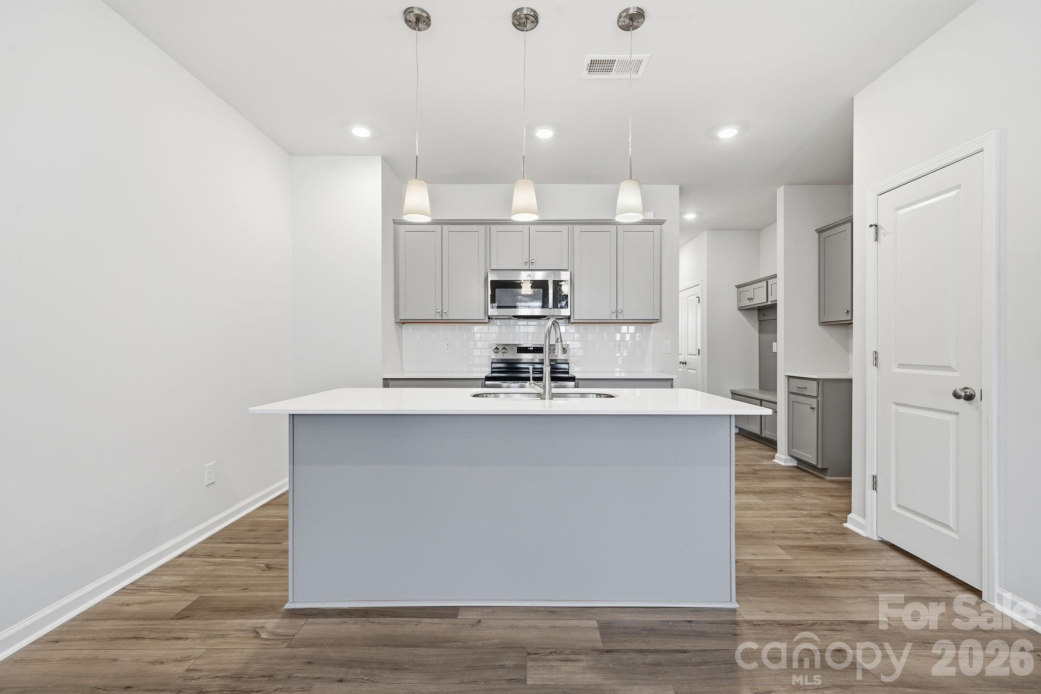 5114 Orchardview Way #31 — Charlotte