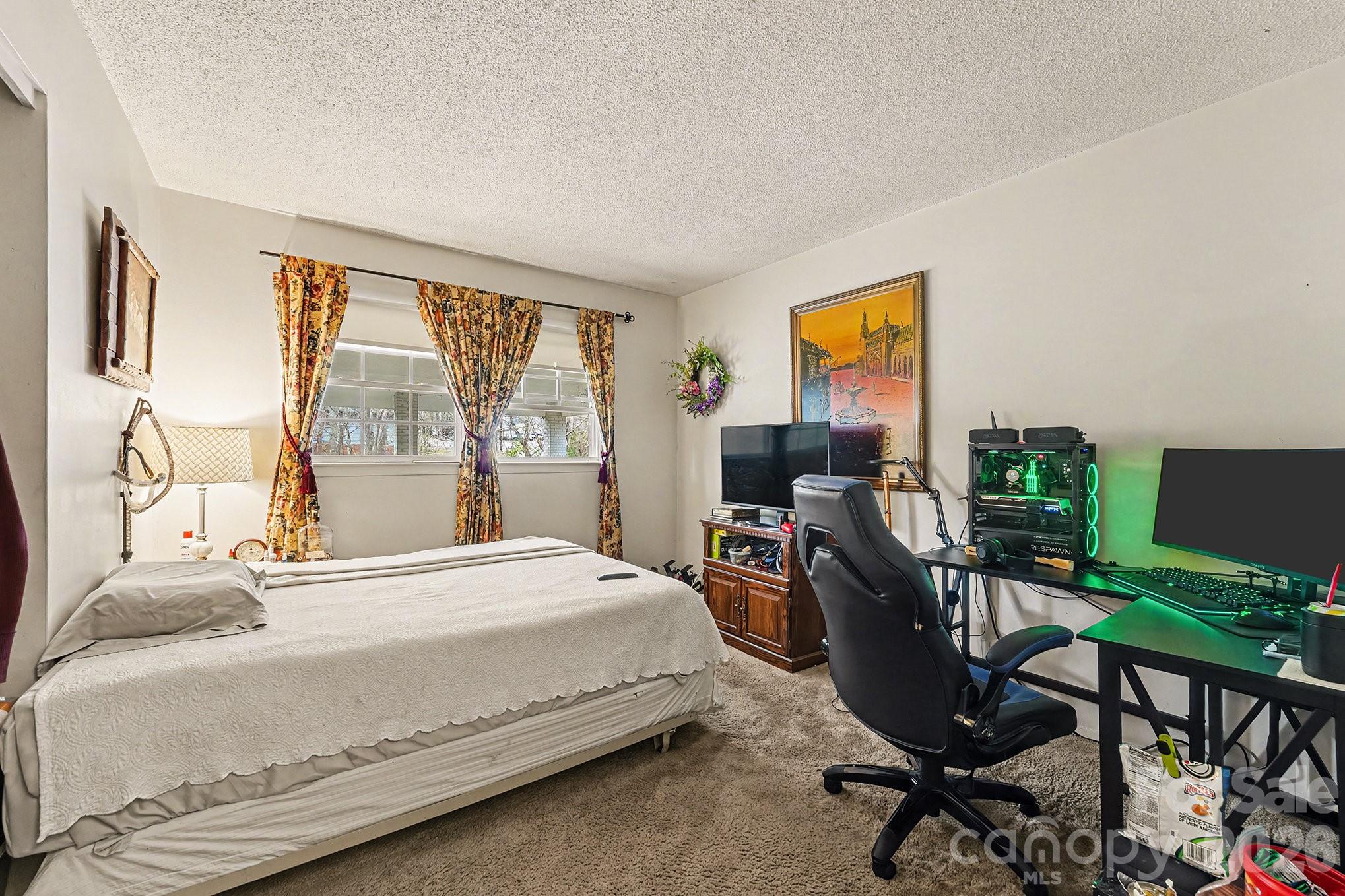 4206 Tipperary Place — Charlotte