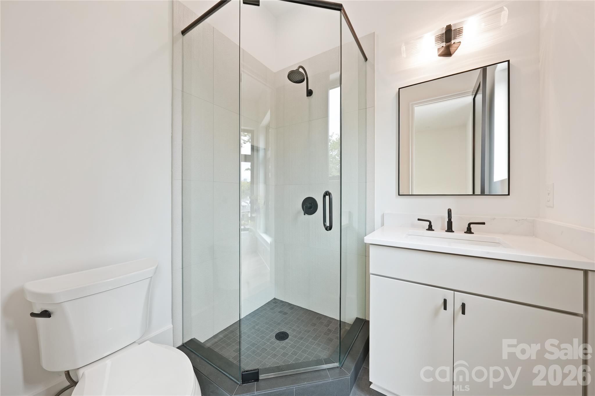 1511 Waverly Avenue — Charlotte