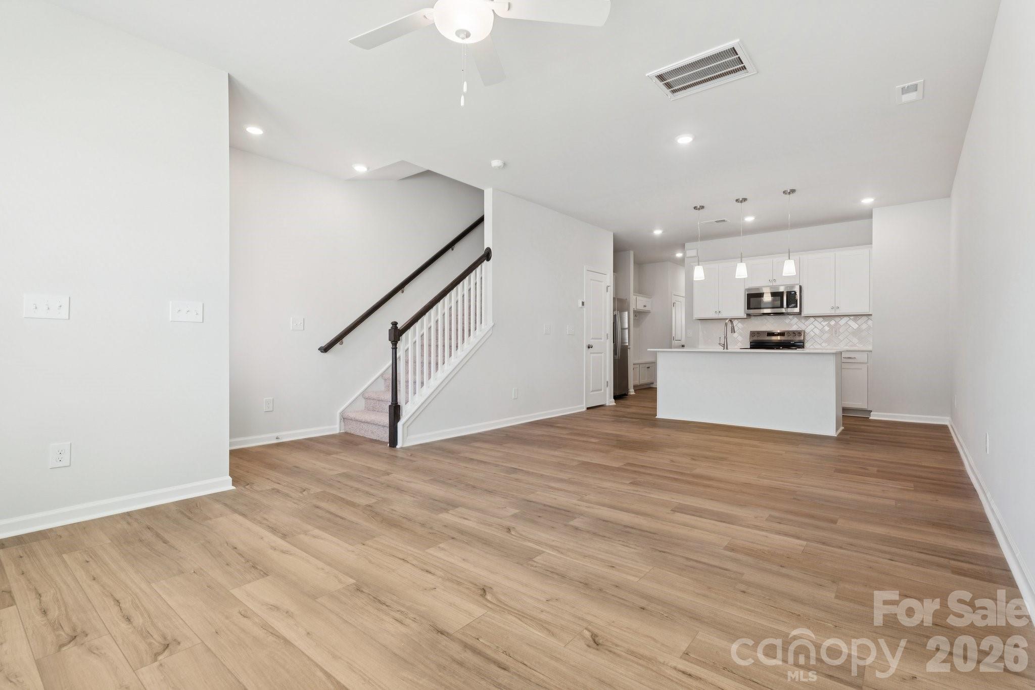 5106 Orchardview Way #29 — Charlotte