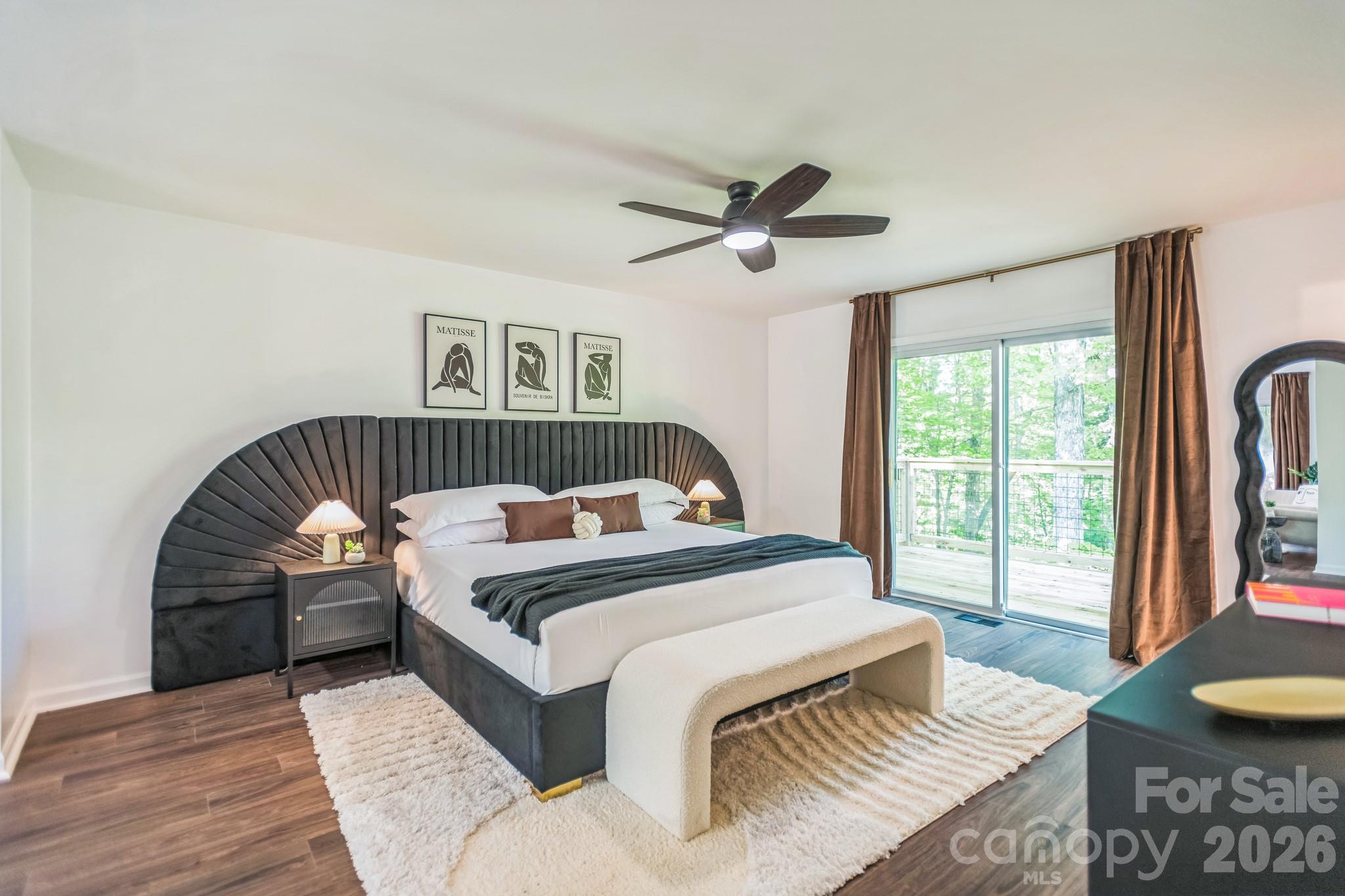 52 Reynolda Drive — Asheville