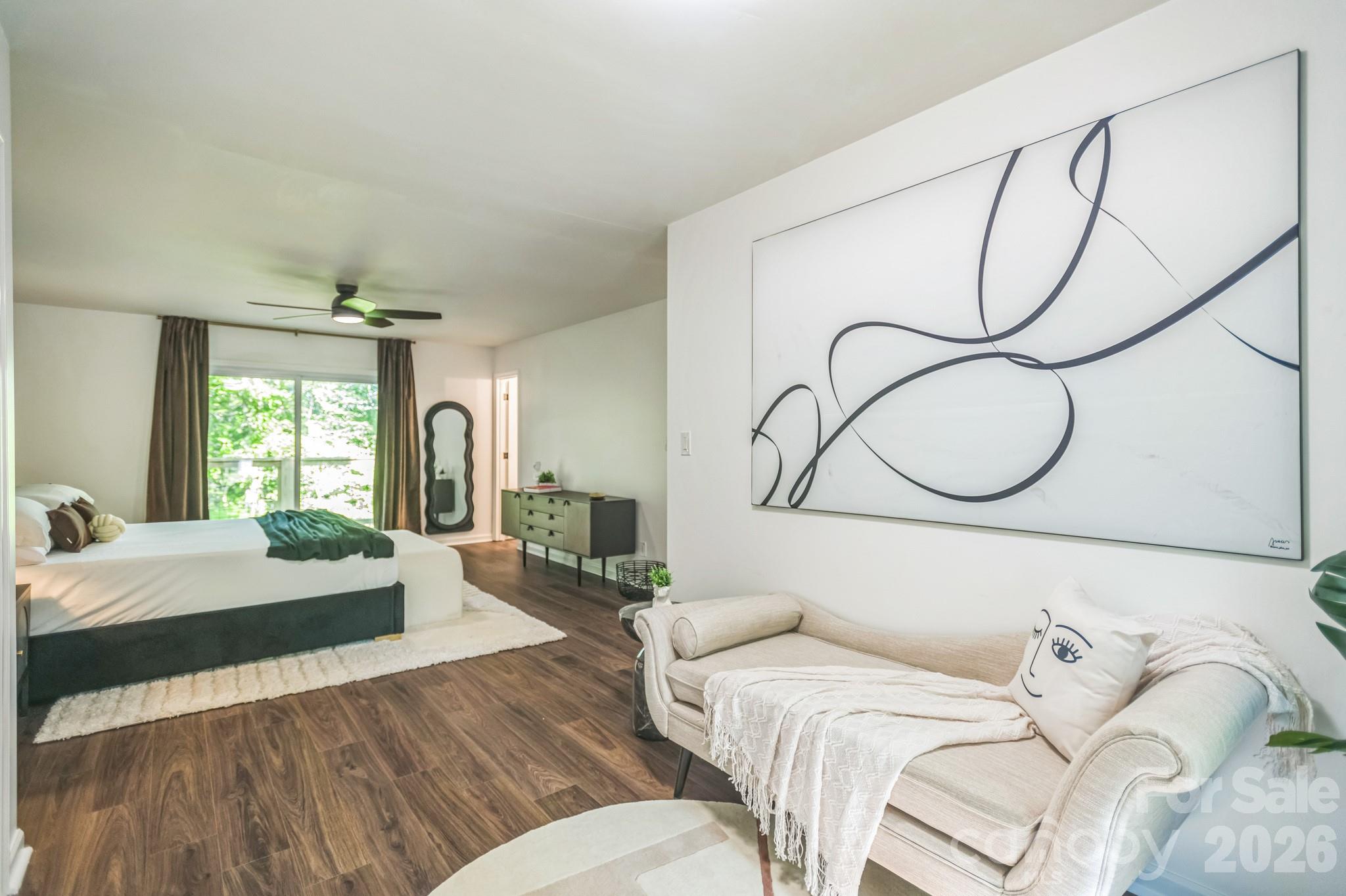 52 Reynolda Drive — Asheville