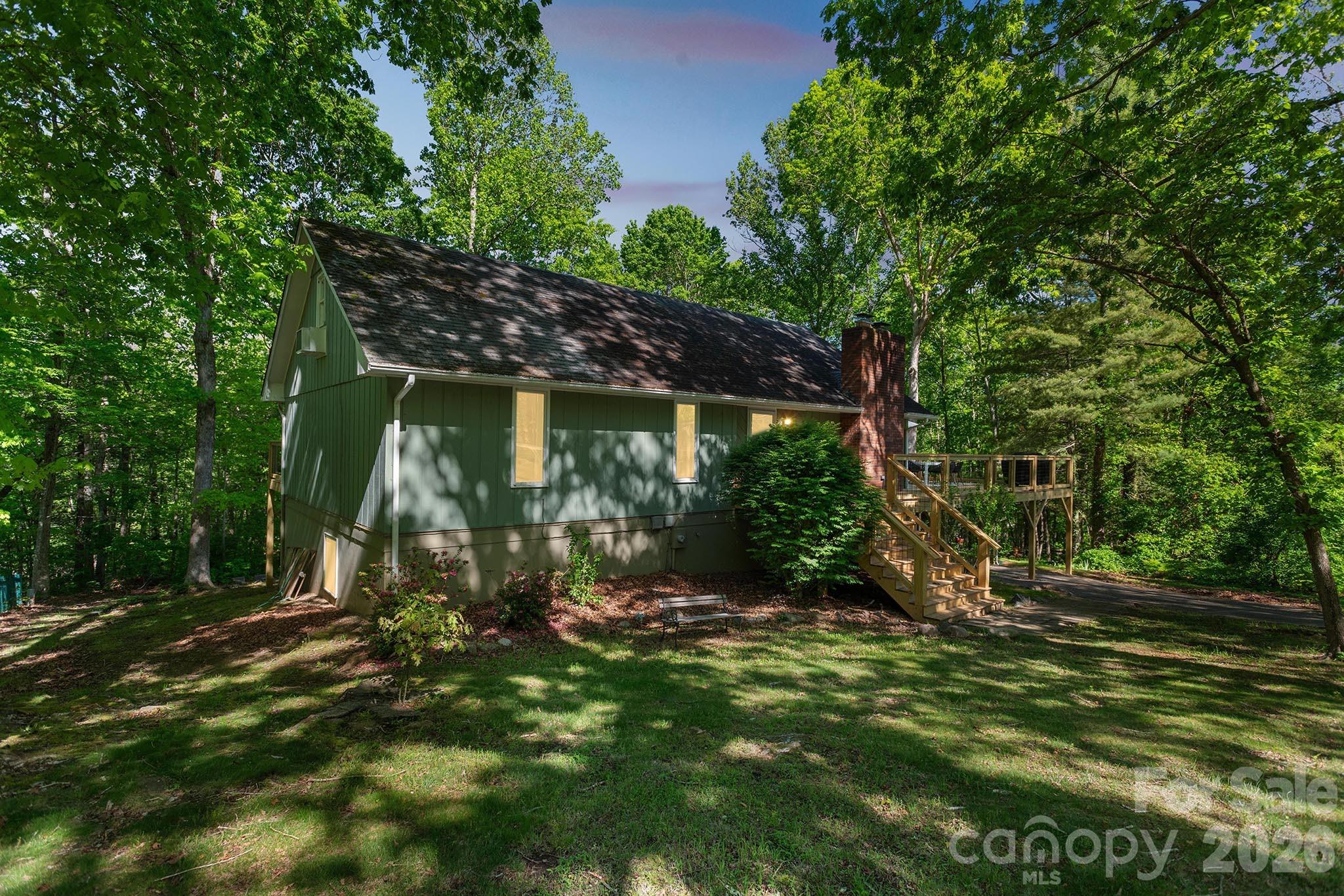 52 Reynolda Drive — Asheville