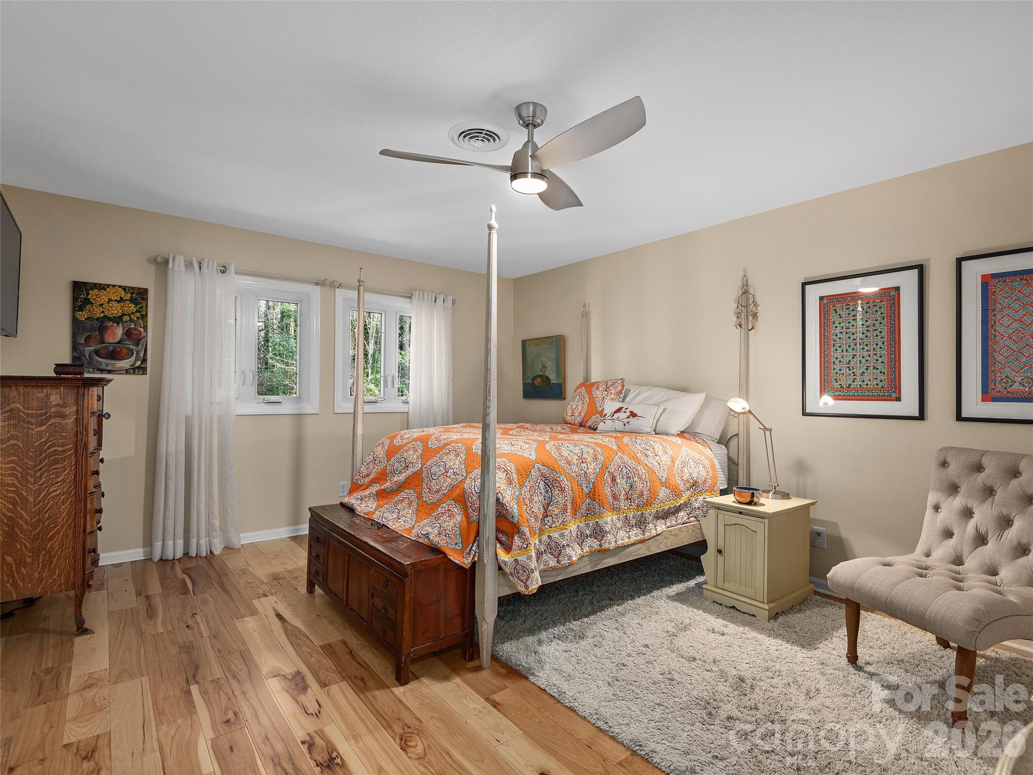 321 Britton Creek Drive — Hendersonville