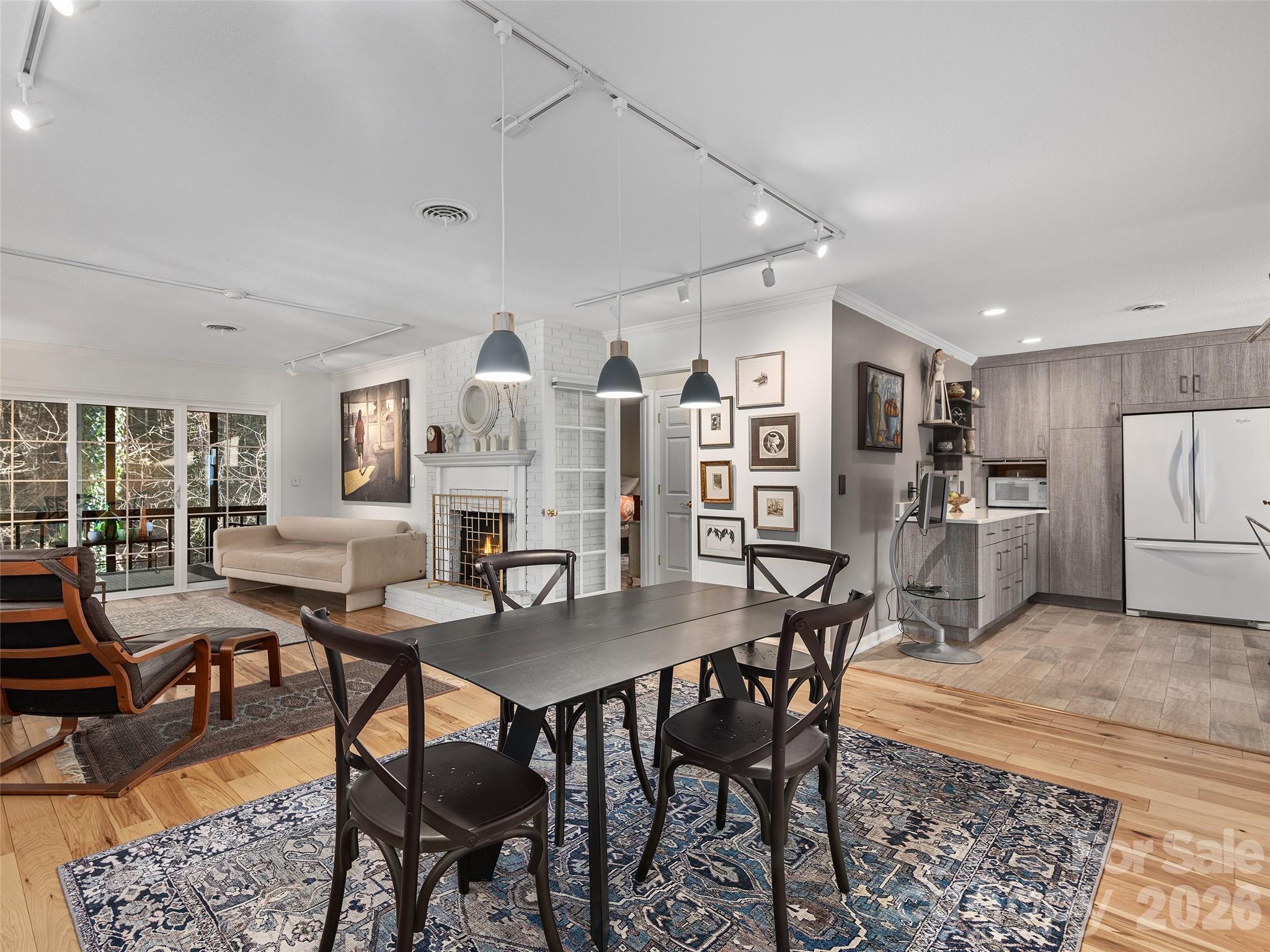 321 Britton Creek Drive — Hendersonville