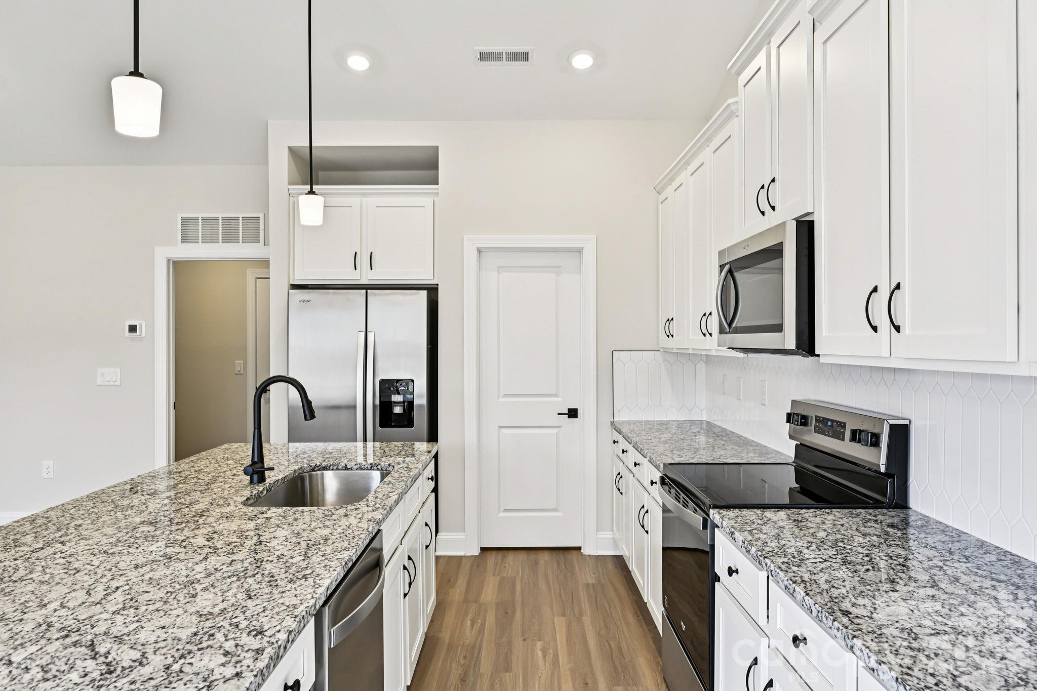 104 Tanner Loop — Troutman