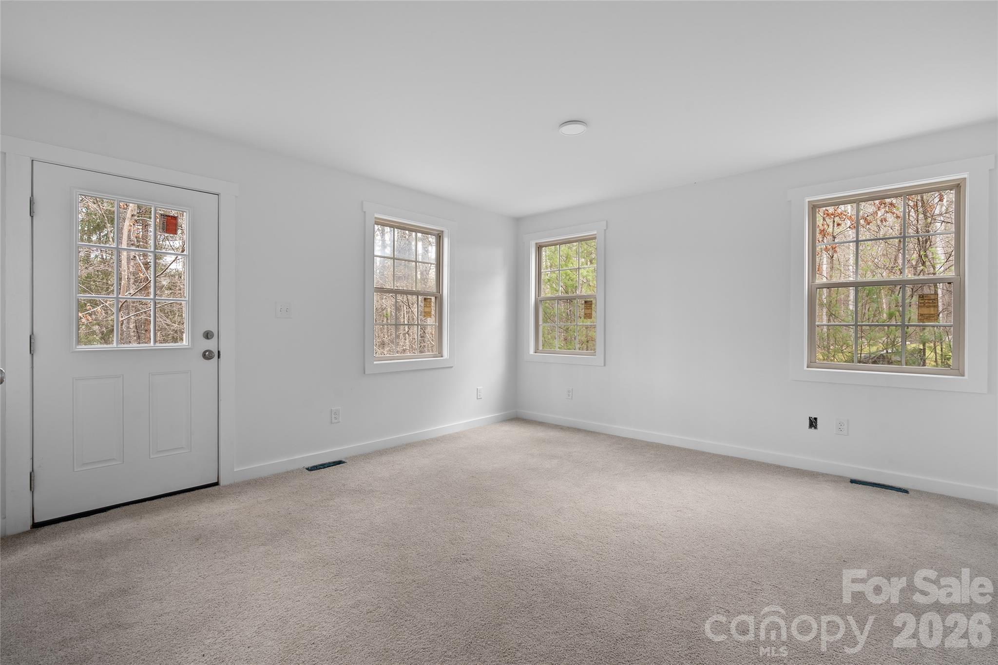 109 Tumblebug Trail Road — Flat Rock