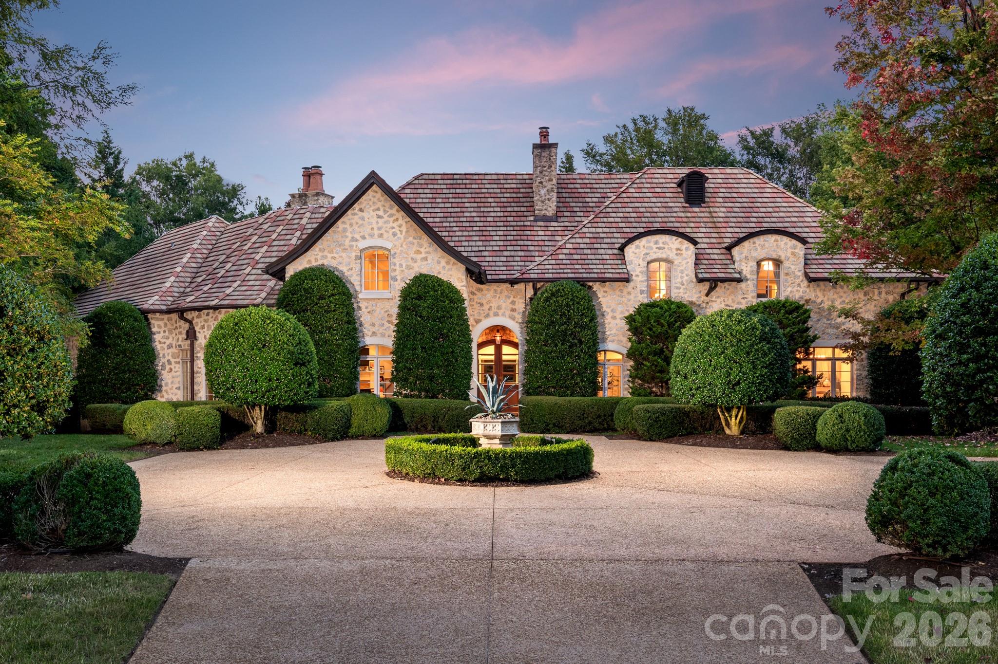 4231 Fox Brook Lane — Charlotte