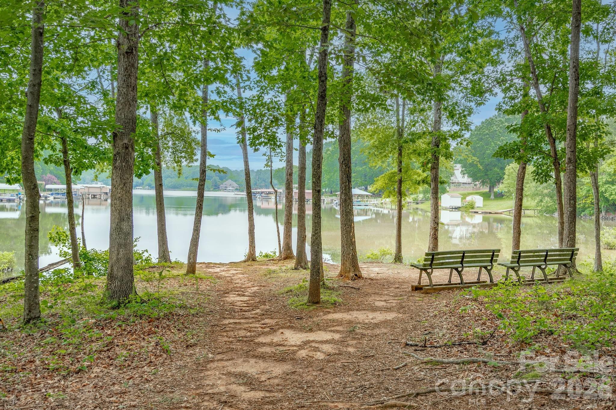 172 Water Oak Drive — Mooresville