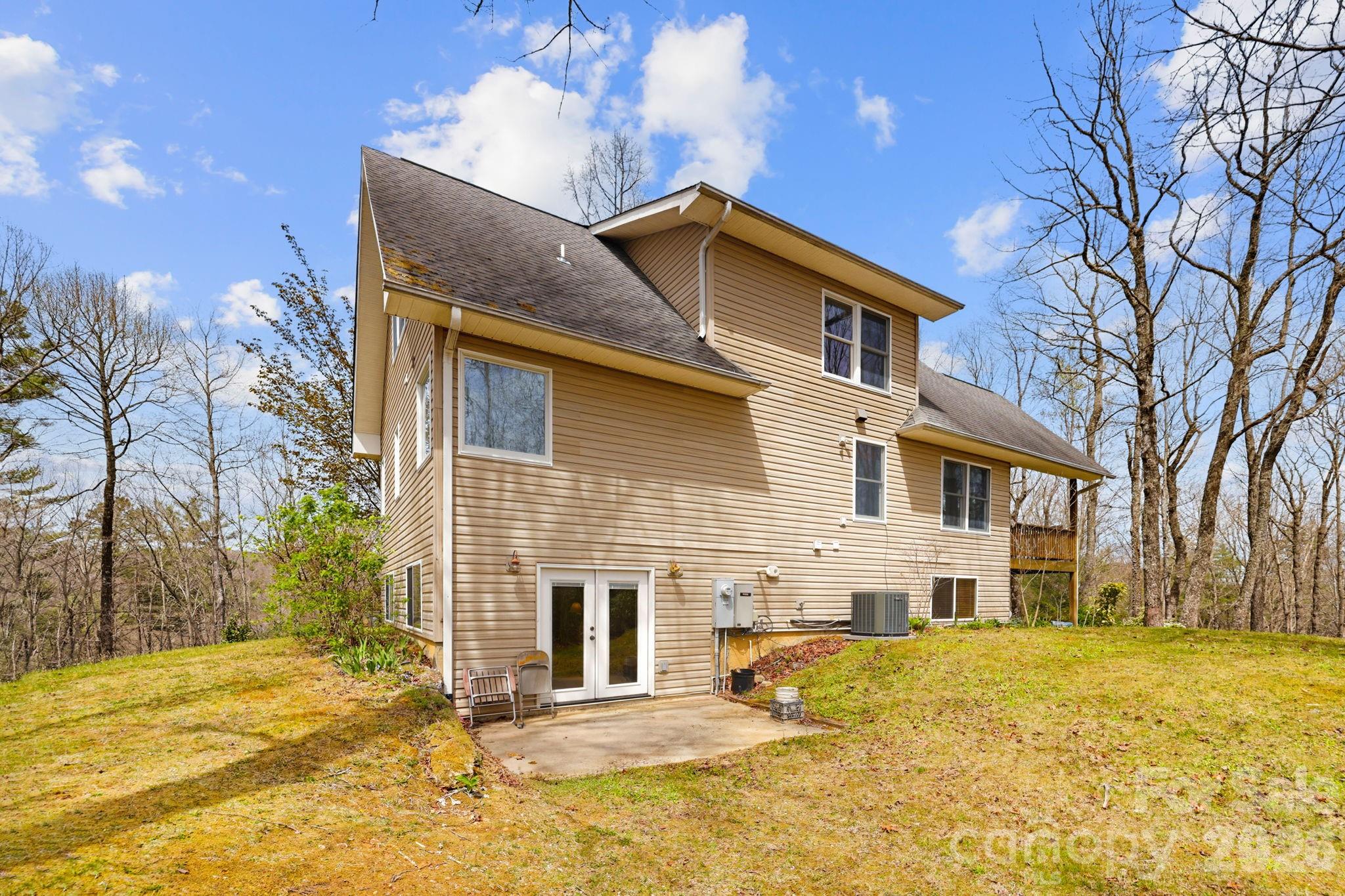 13705 Rosman Highway — Lake Toxaway